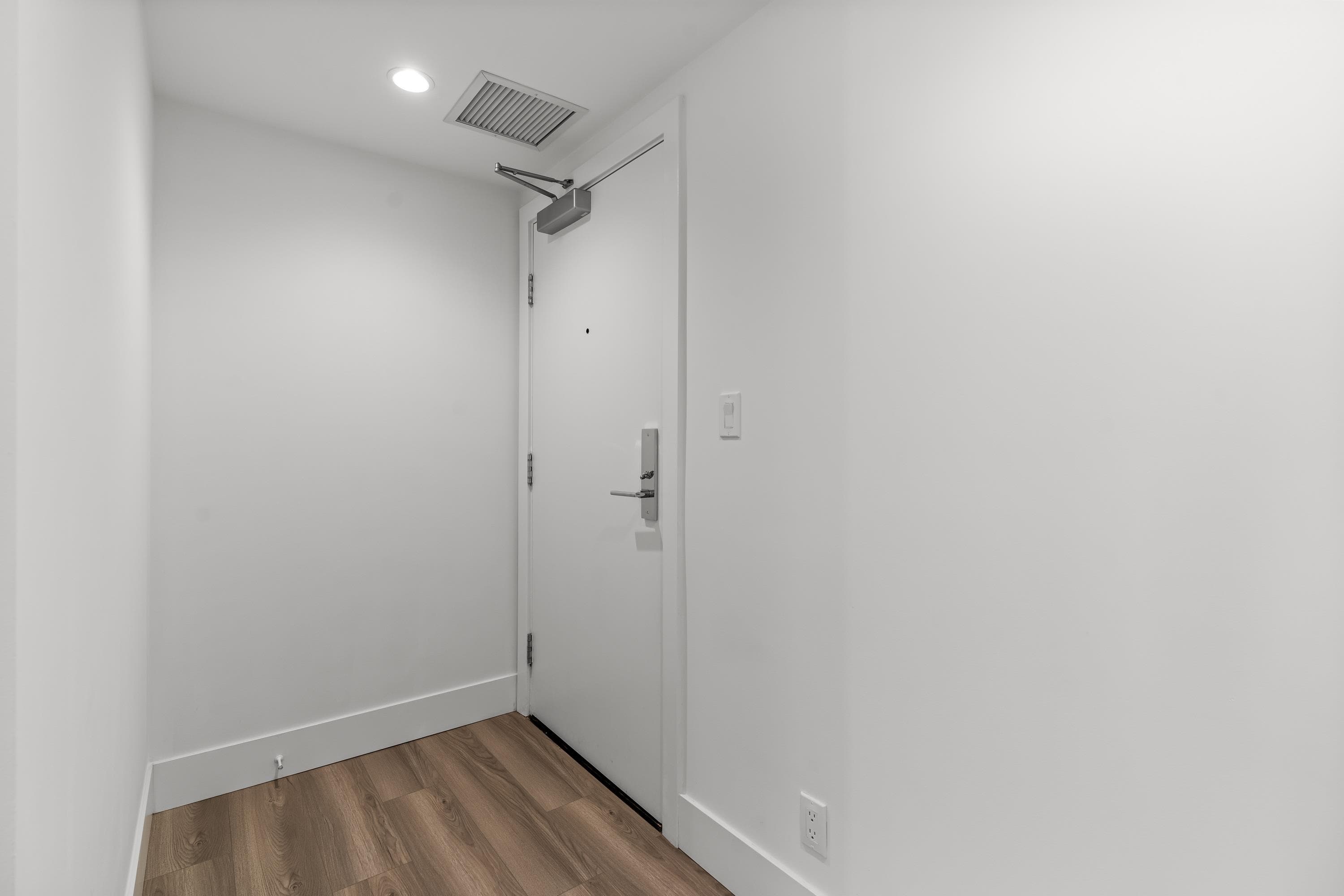 1403 - 5508 Hollybridge Way, Richmond, V7C 0C7 — photo 5
