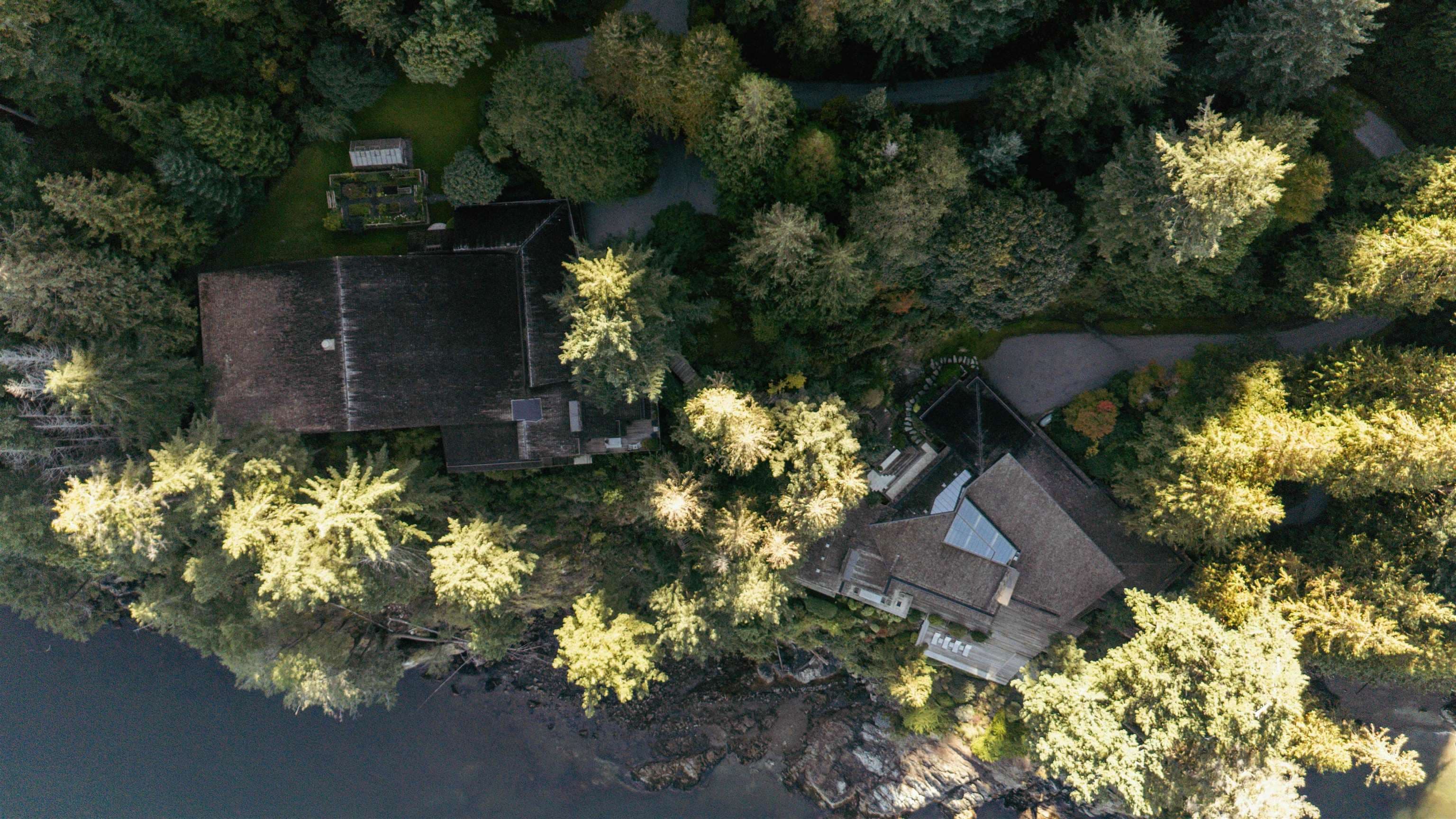 370-374 Smugglers Cove Road, Bowen Island, V0N 1G1 — photo 2
