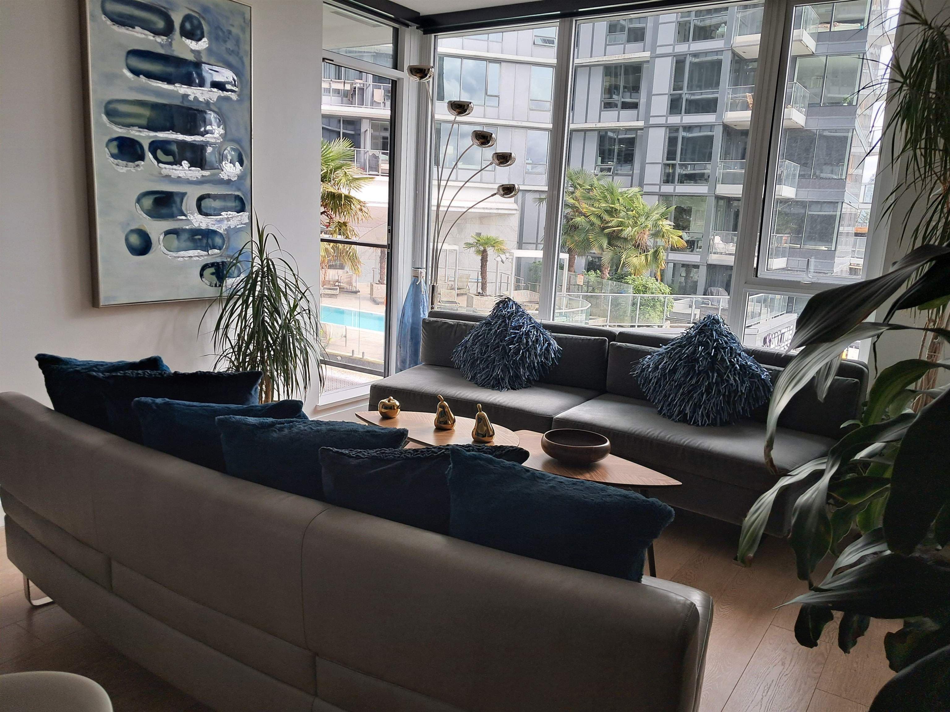 68 Smithe Street, Vancouver, V6B 0P3 — photo 2