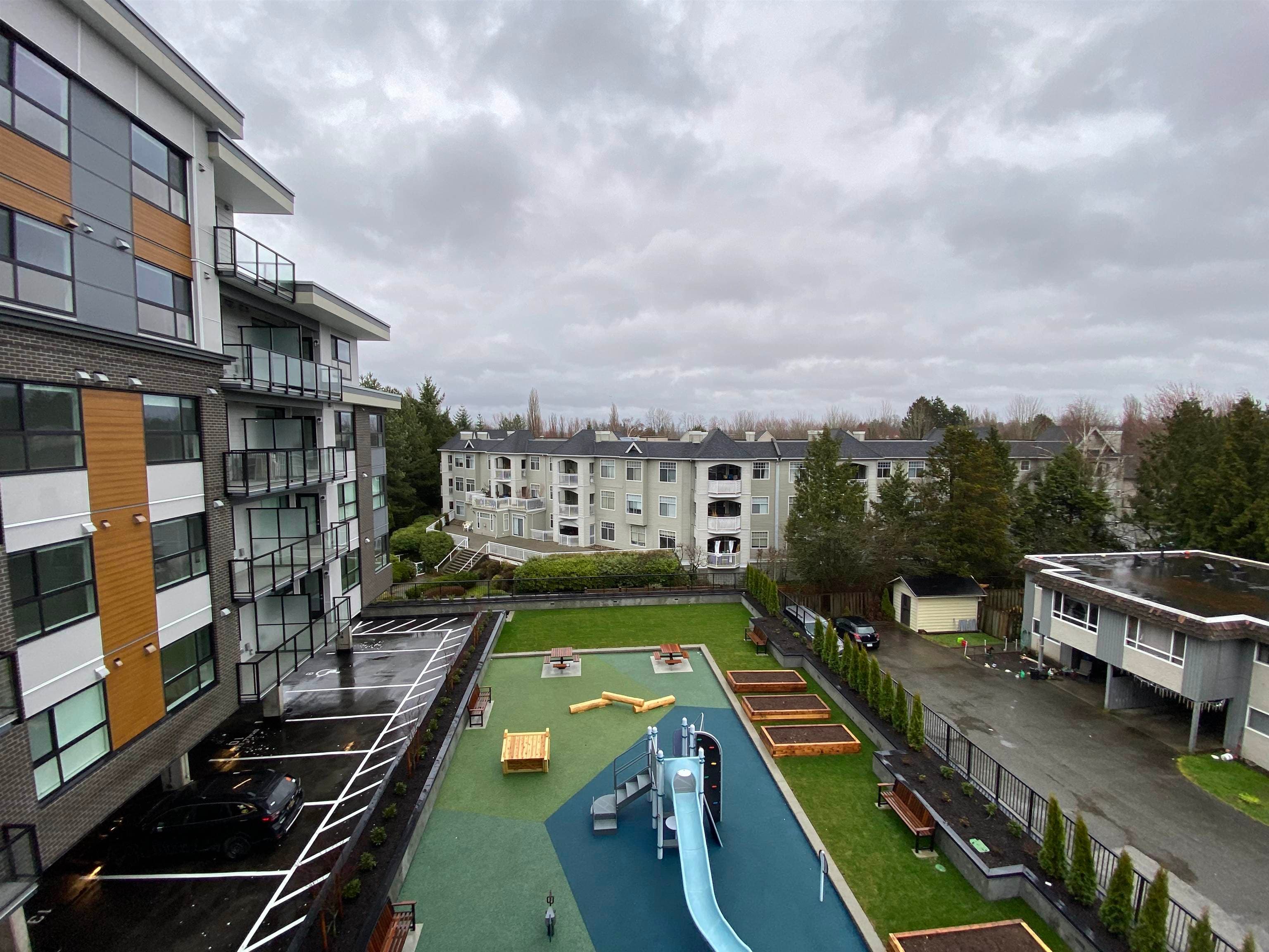 411 - 20695 Eastleigh Crescent, Langley, V3A 0P7 — photo 1