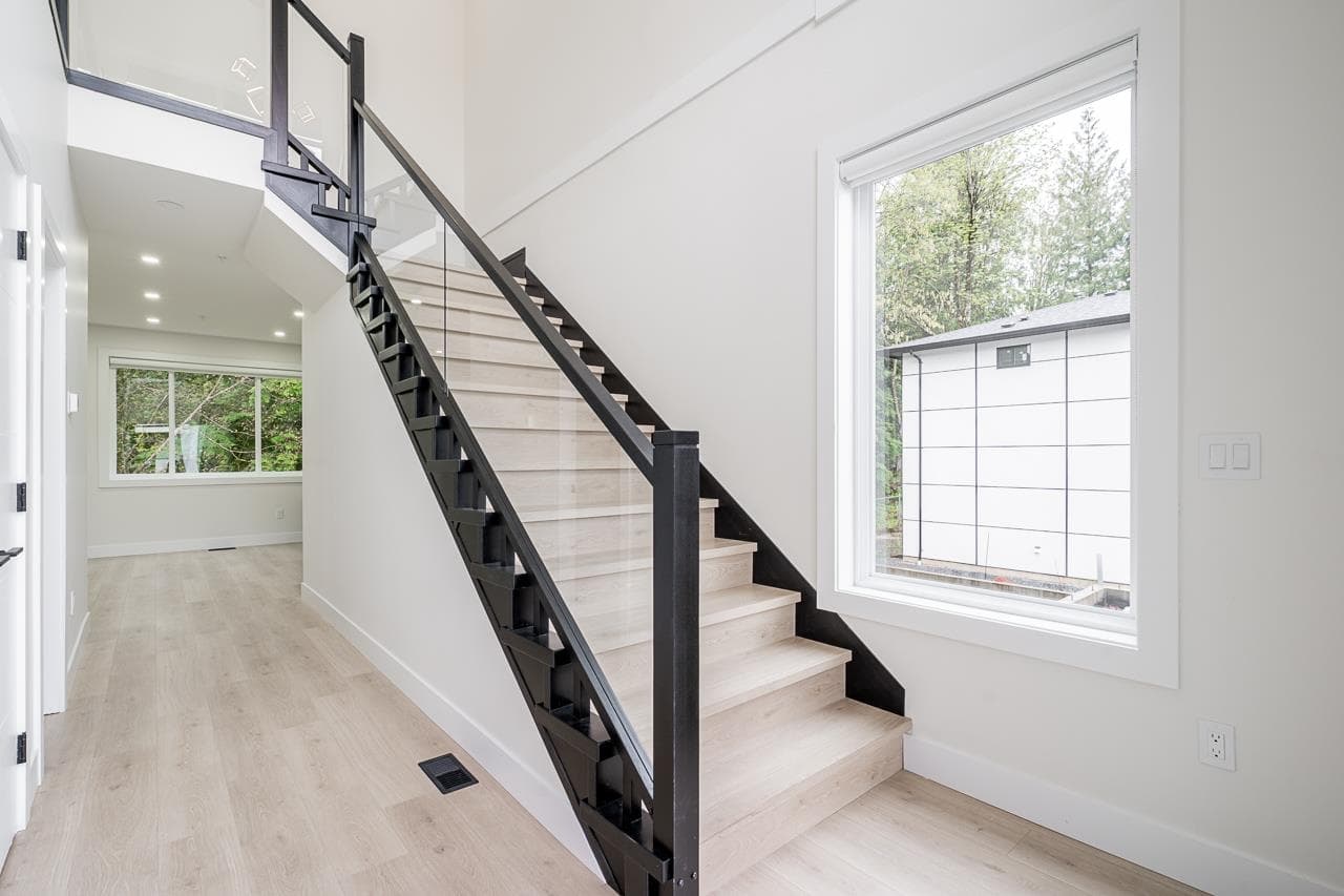 36728 Dianne Brook Avenue, Abbotsford, V3G 0H4 — photo 5