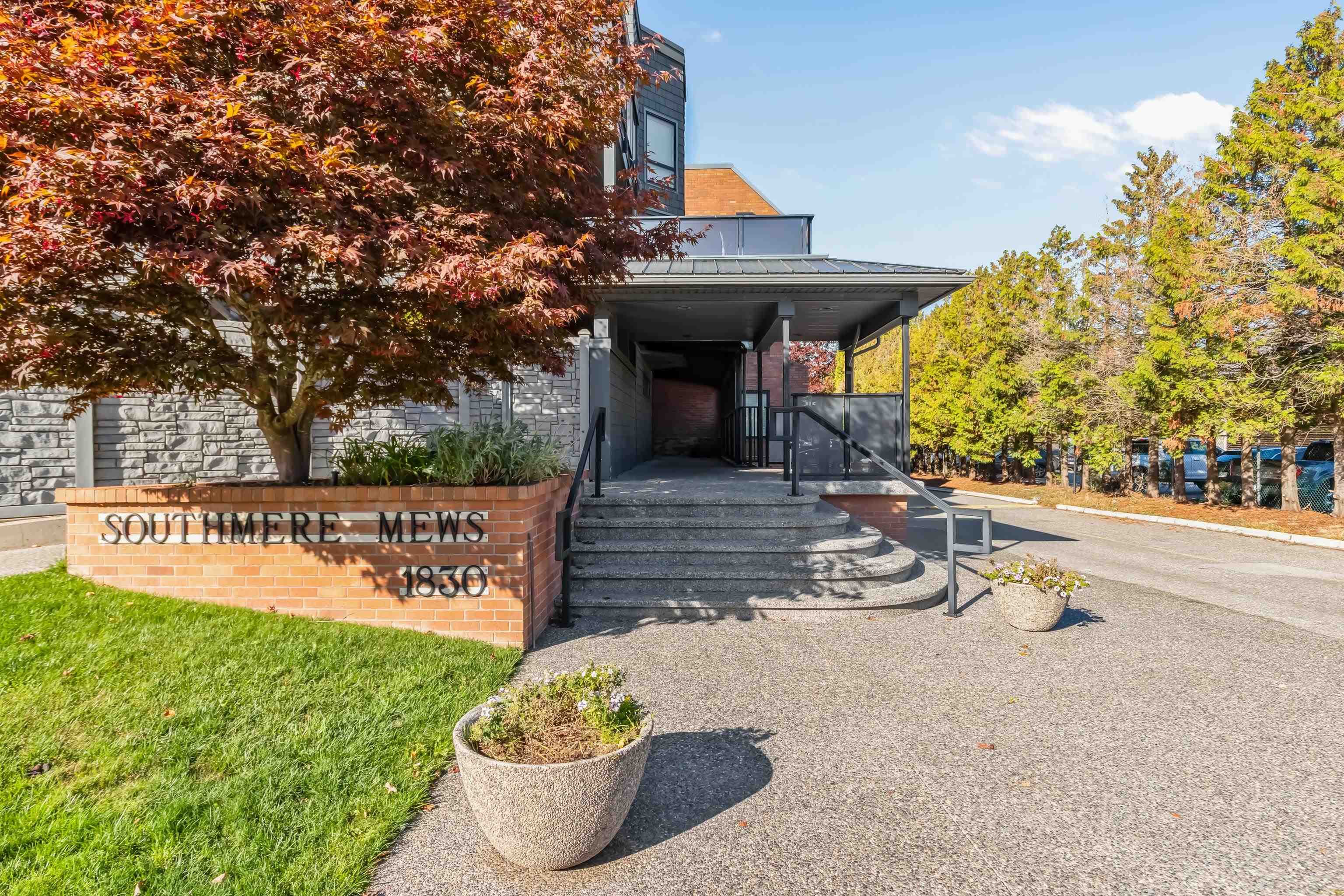 203 - 1830 E Southmere Crescent, Surrey