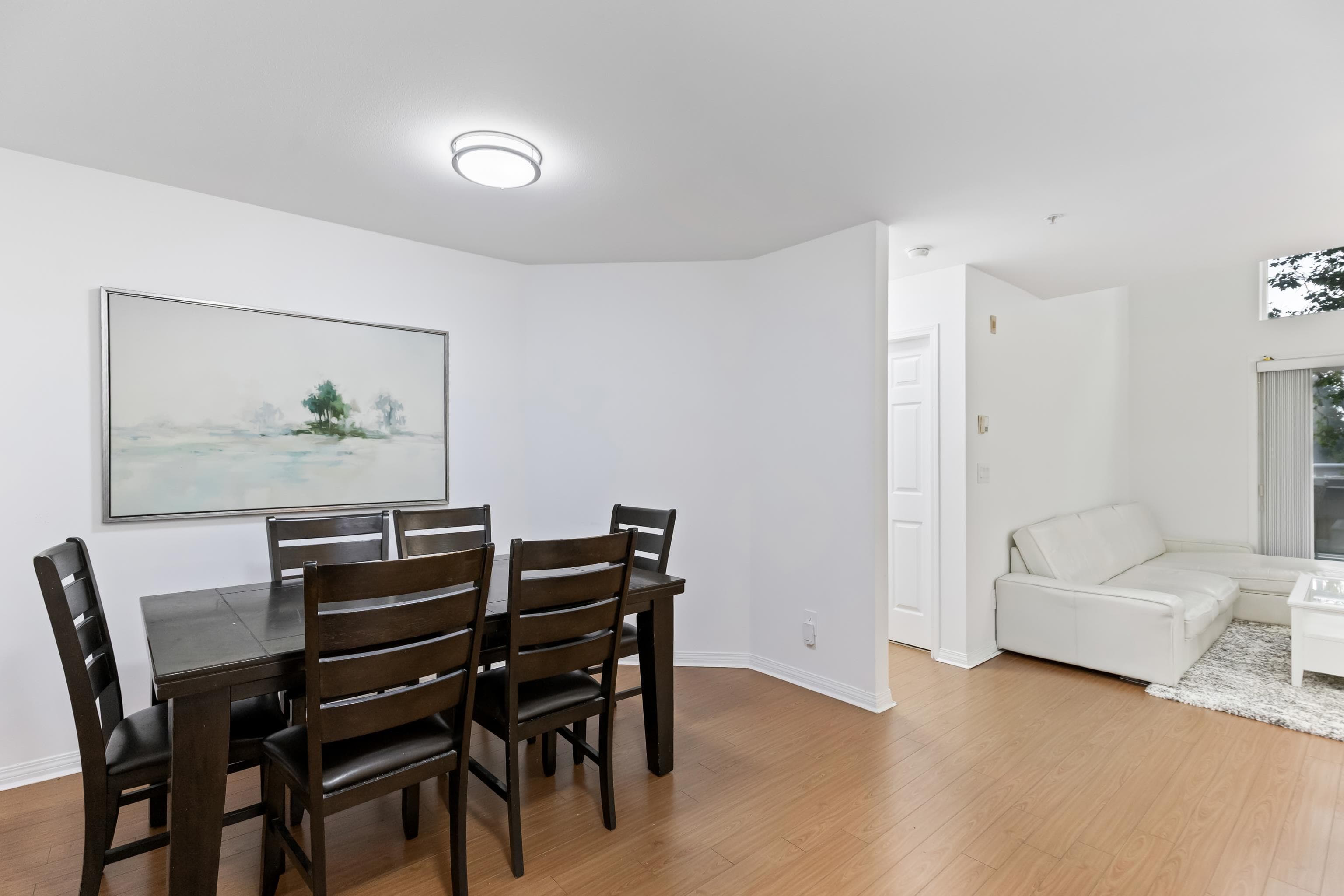 404 - 12125 75a Avenue, Surrey, V3W 1B9 — photo 4