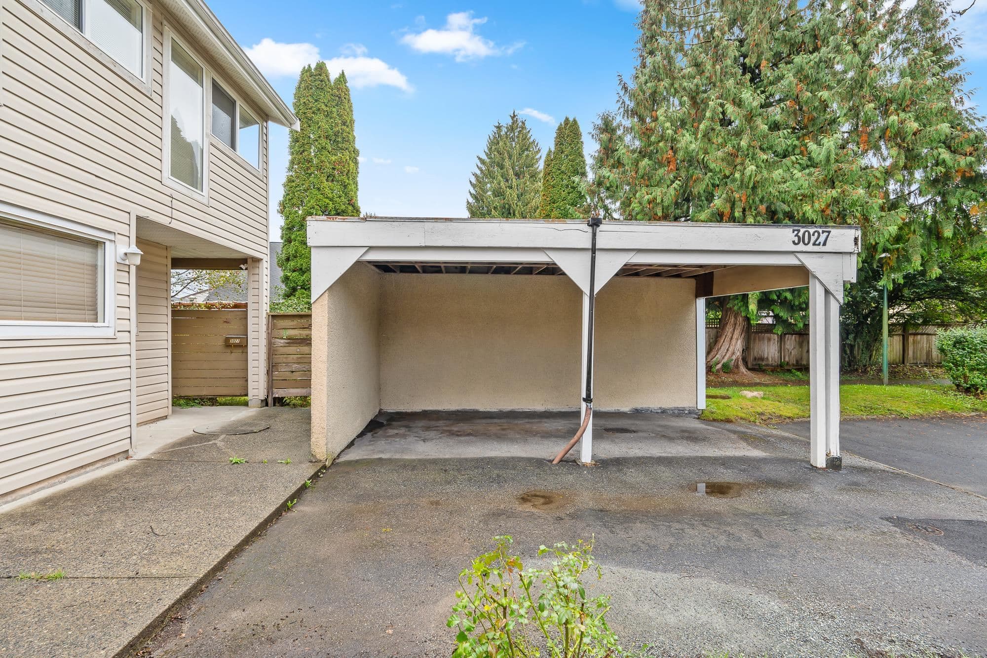 3027 Firbrook Place, Coquitlam, V3C 4B2 — photo 2