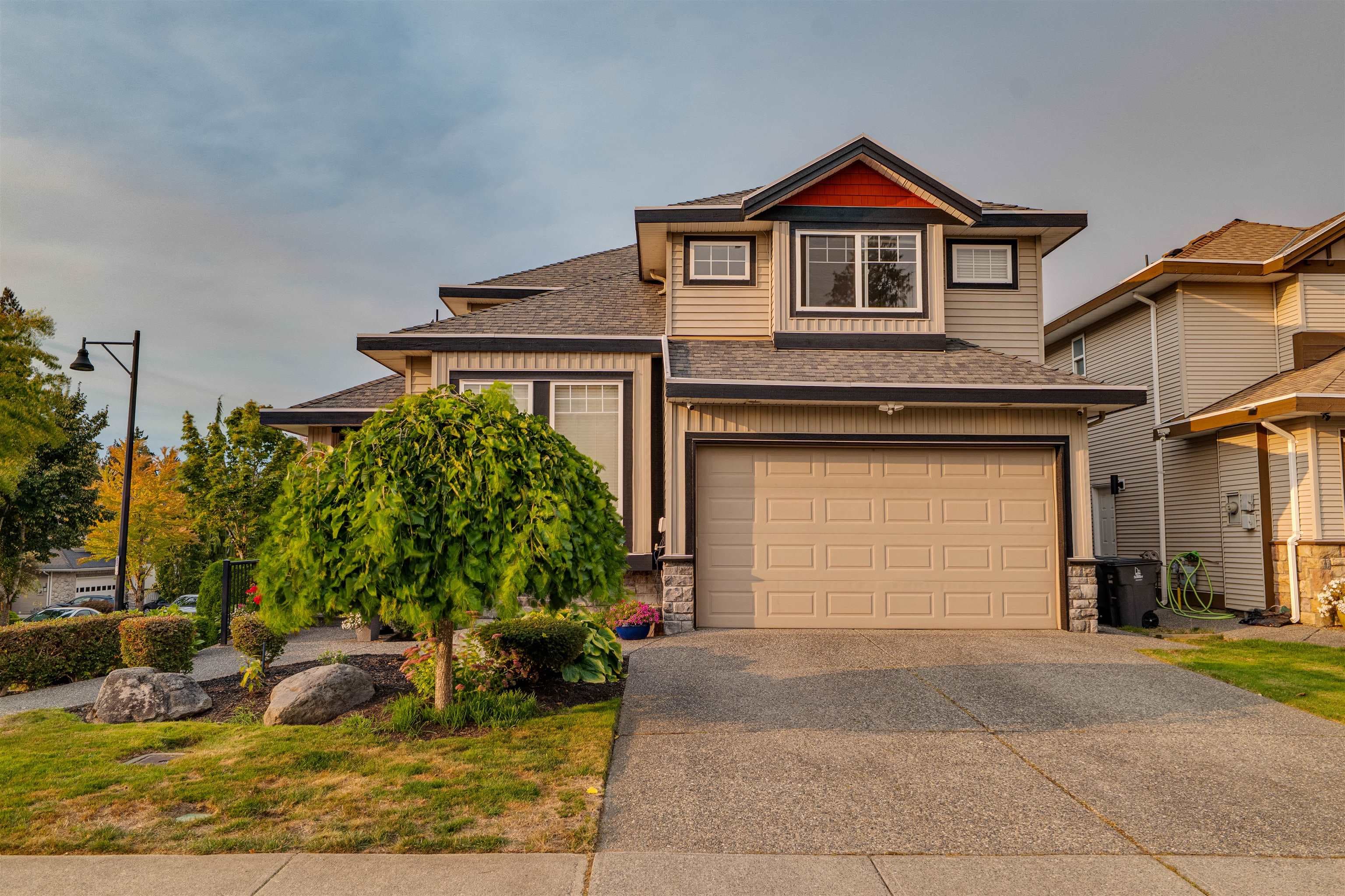 16453 61 Avenue, Surrey