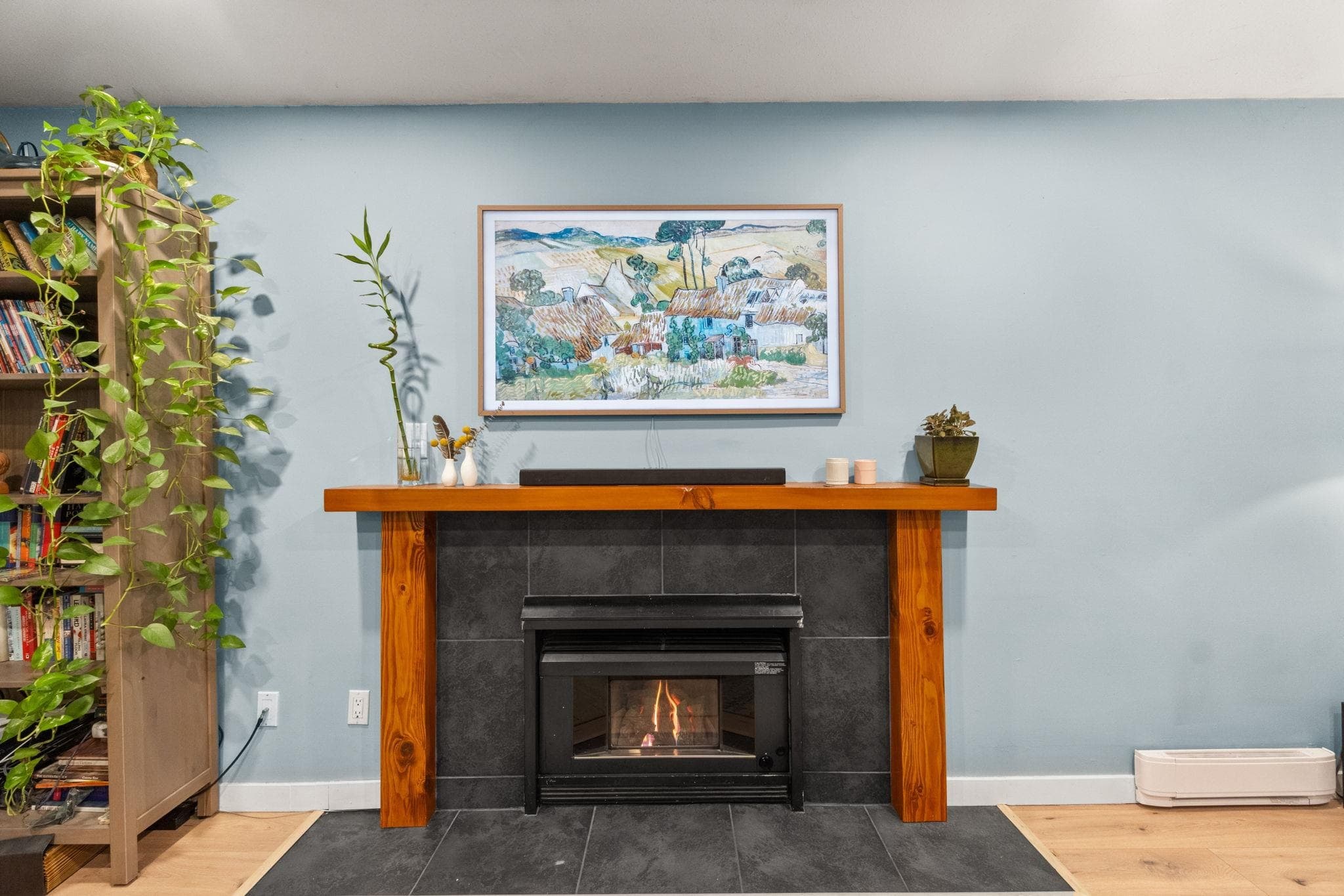 102 - 1689 E 4th Avenue, Vancouver, V5N 1J7 — photo 2