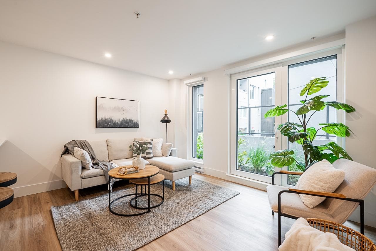 110 - 2085 E 1st Avenue, Vancouver
