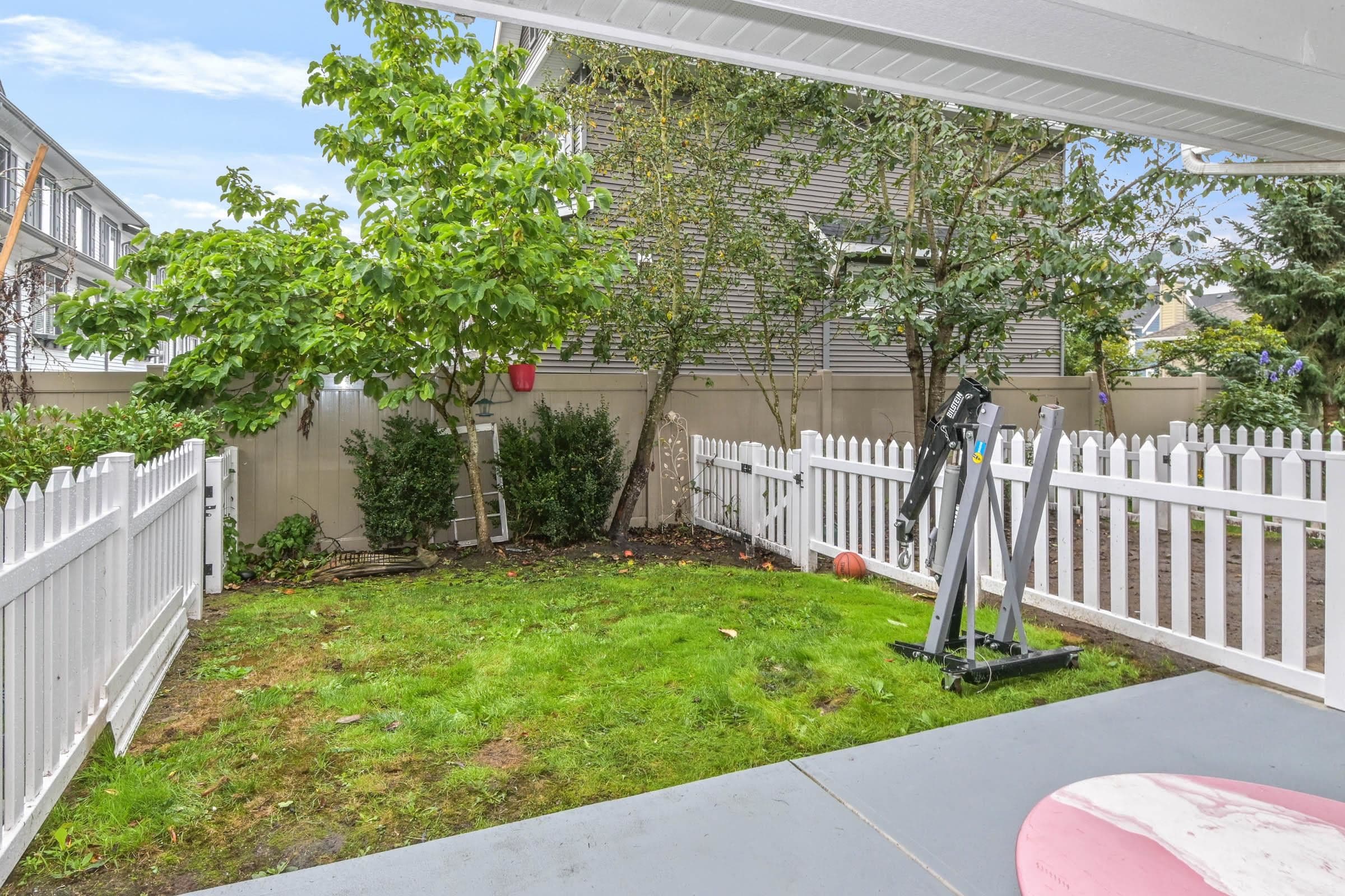 26 - 16228 16 Avenue, Surrey, V4A 1S7 — photo 2
