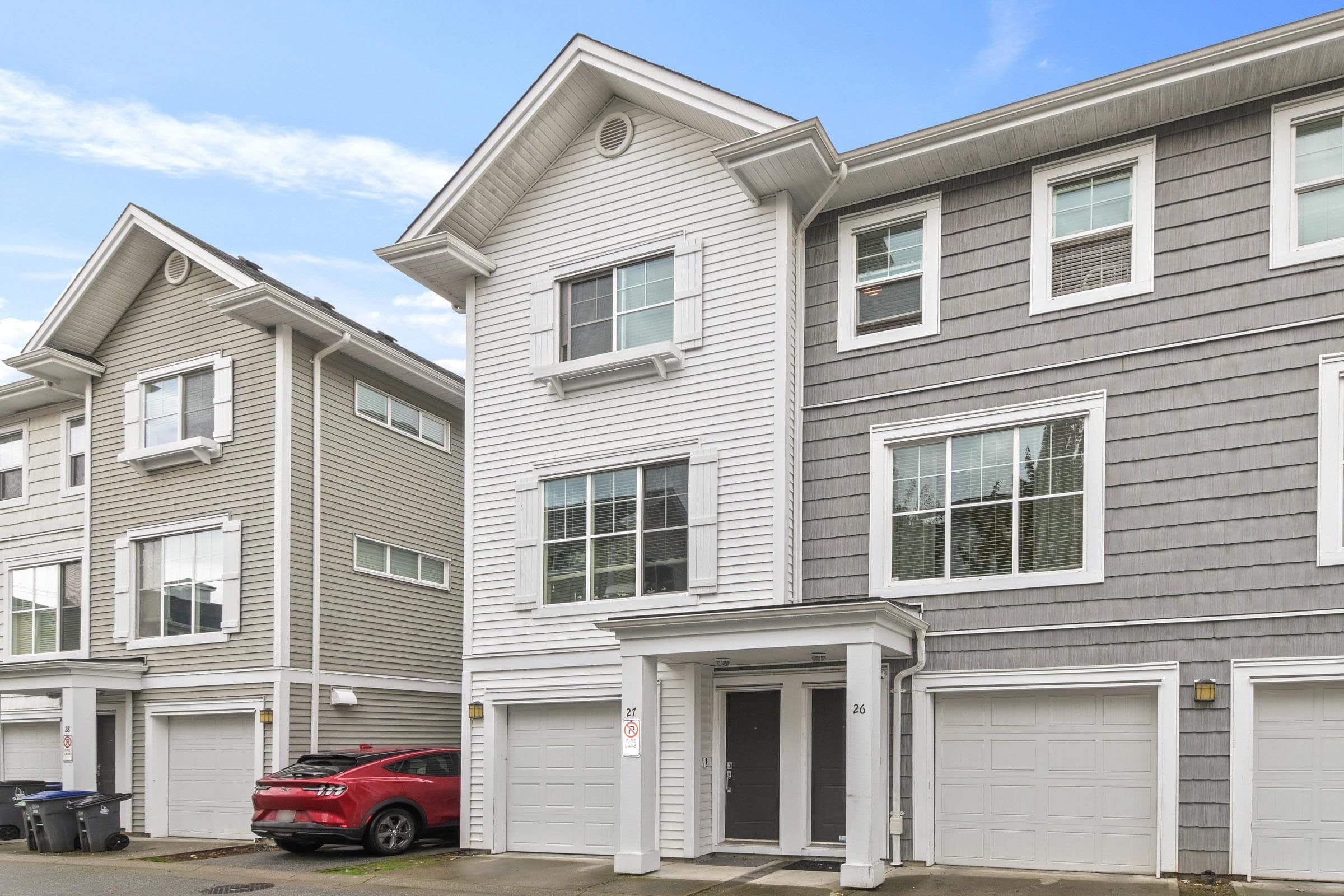 26 - 16228 16 Avenue, Surrey — sold