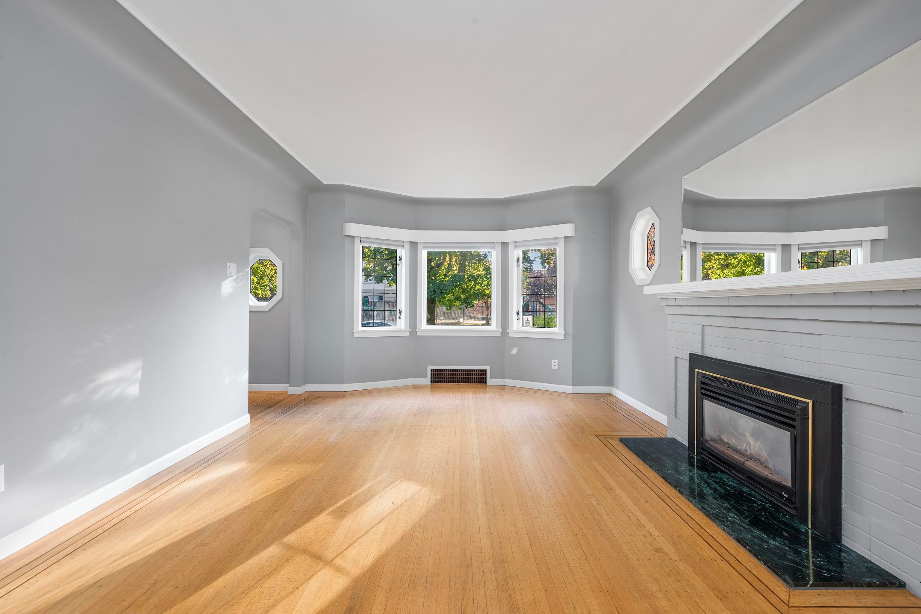 3091 Crown Street, Vancouver, V6R 3W4 — photo 2