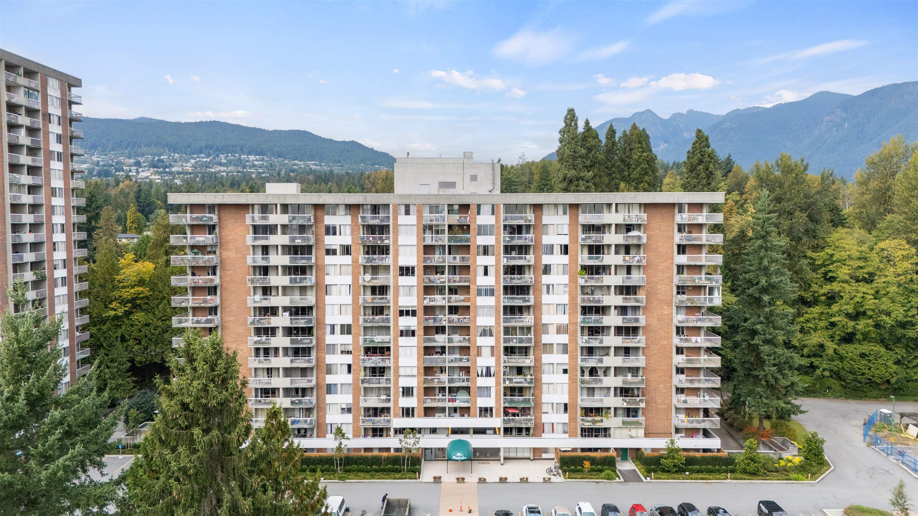 201 - 2012 Fullerton Avenue, North Vancouver, V7P 3E3 — photo 2