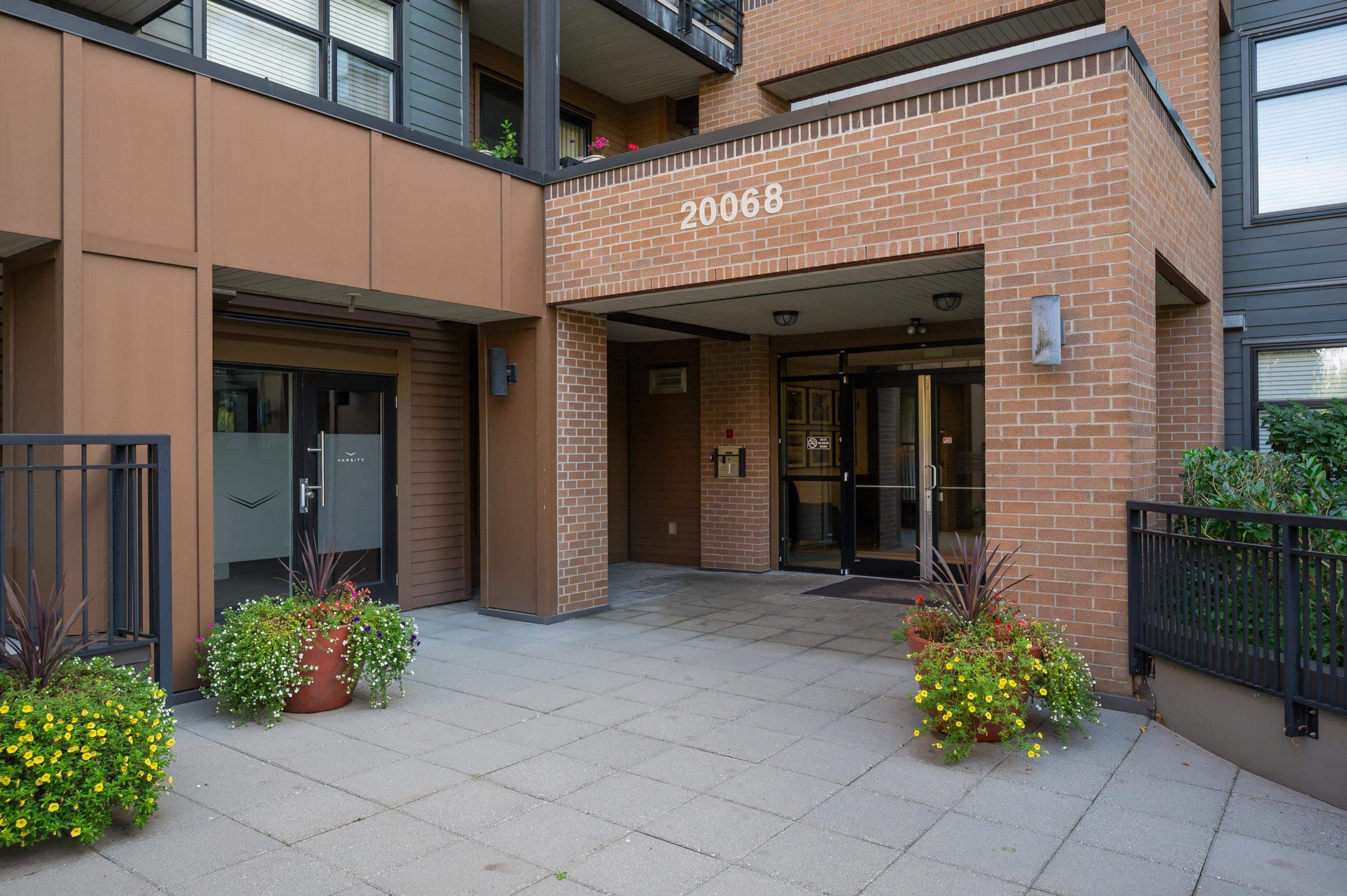 403 - 20068 Fraser Highway, Langley, V3A 0H2 — photo 3