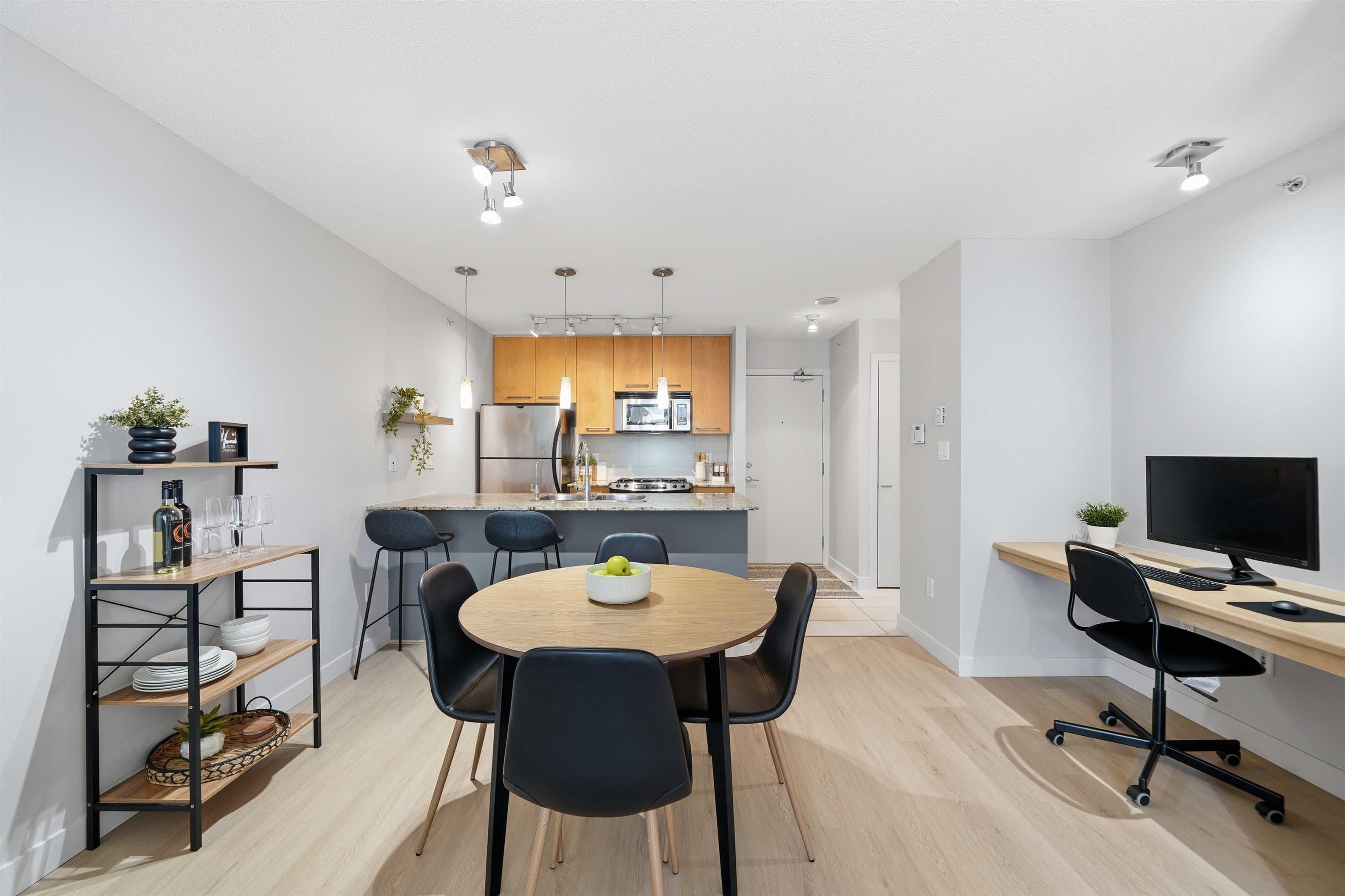 303 - 2979 Glen Drive, Coquitlam, V3B 0B2 — photo 5
