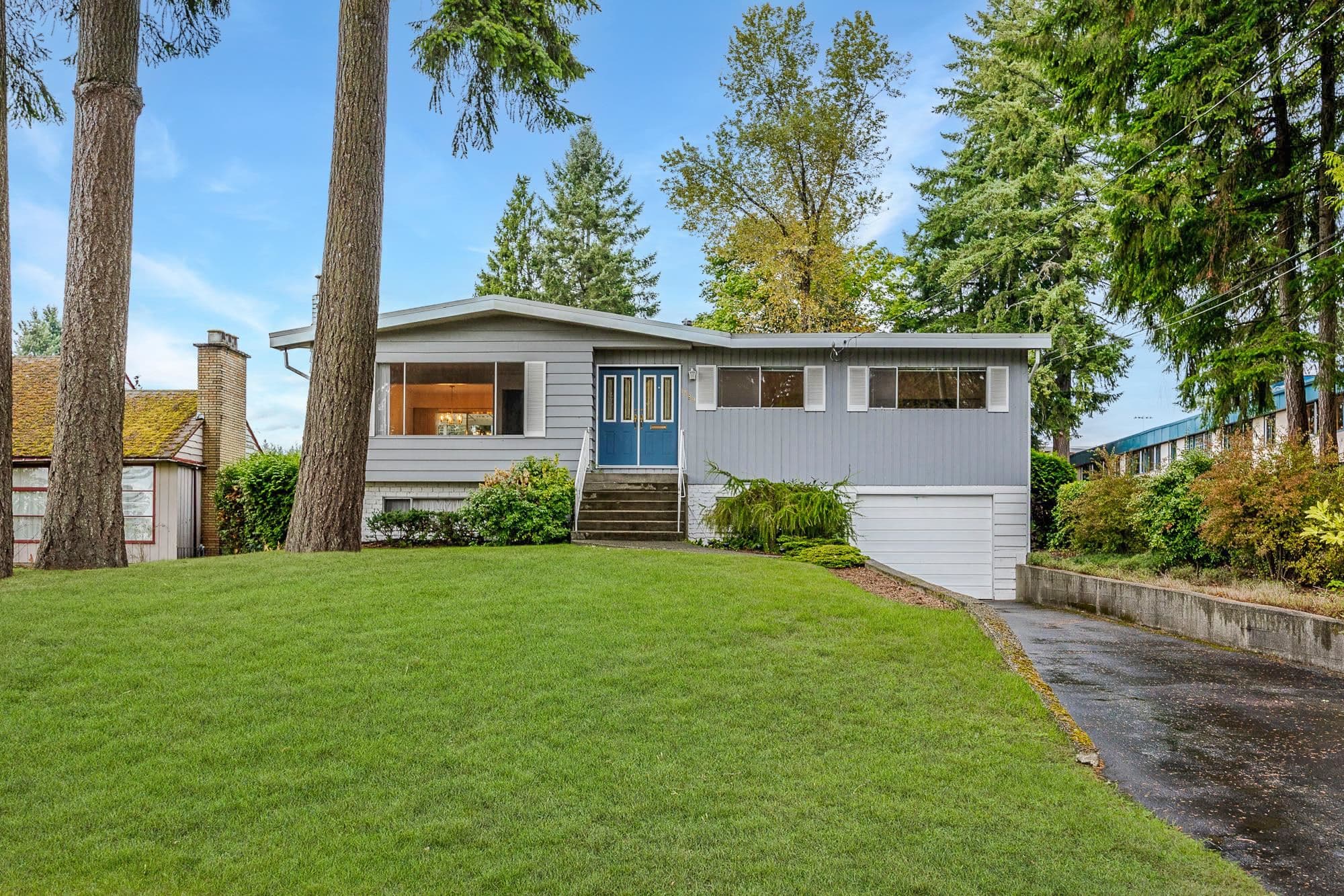 1589 Haversley Avenue, Coquitlam