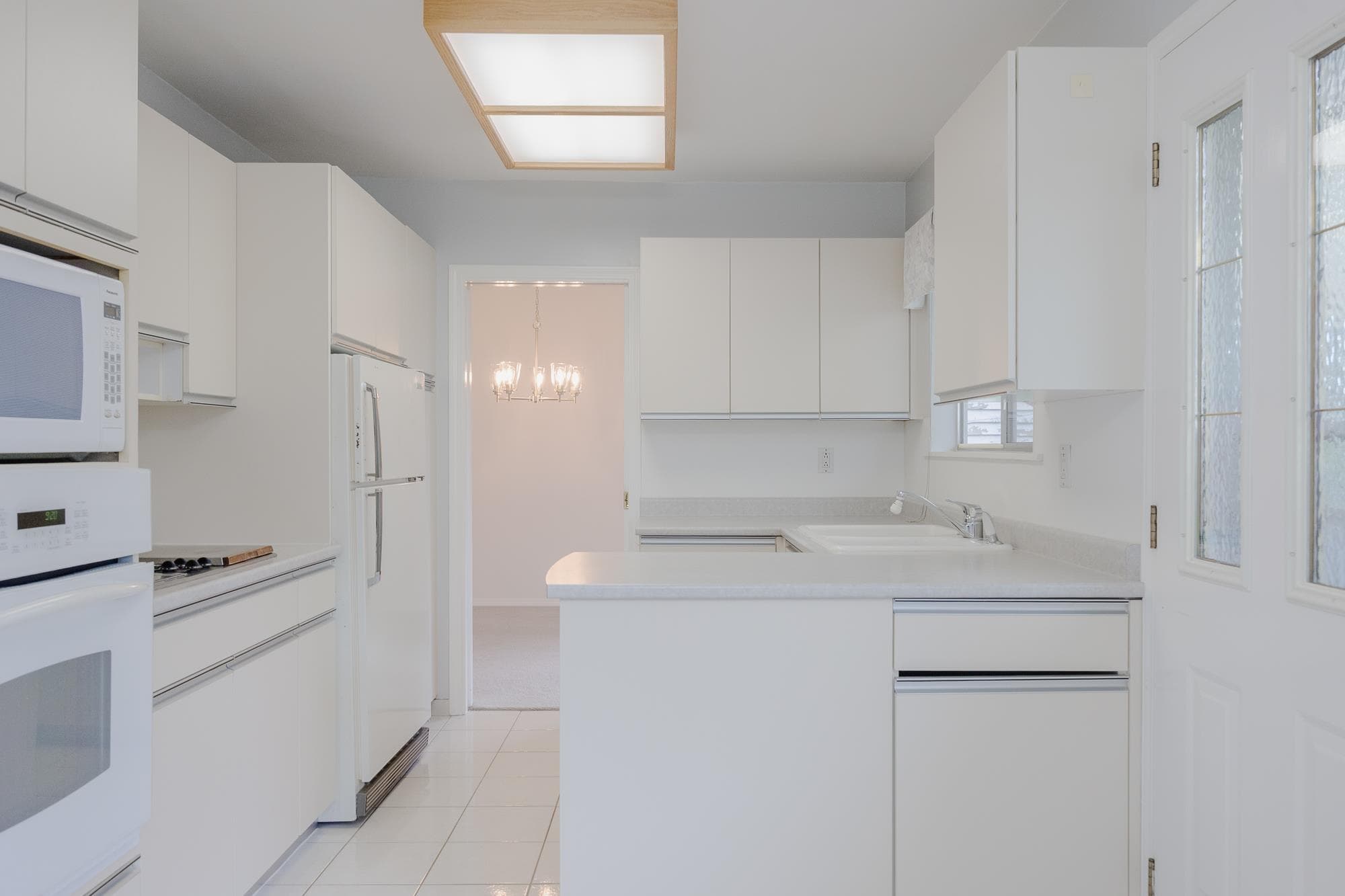1589 Haversley Avenue, Coquitlam, V3J 1V7 — photo 4