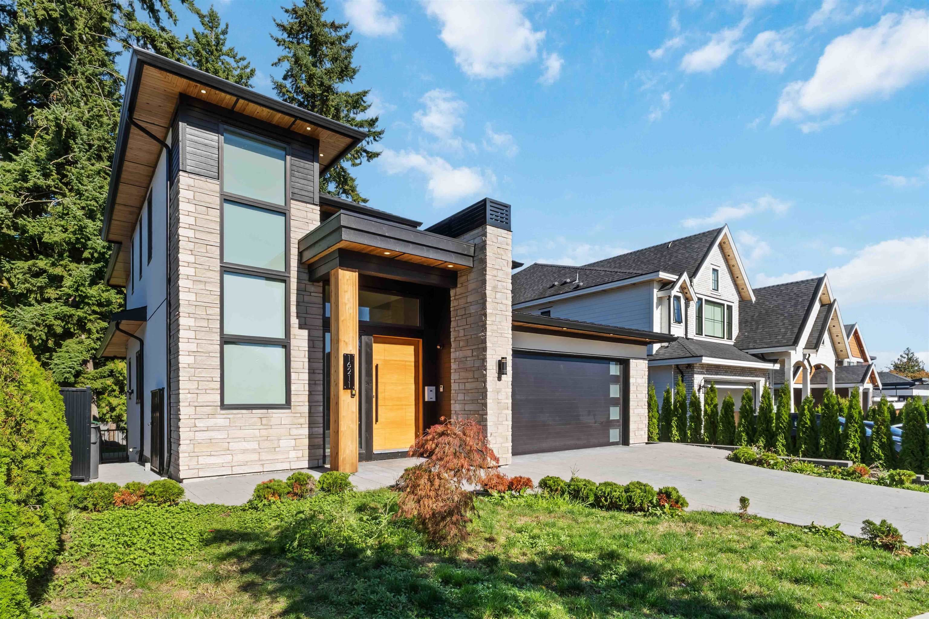 16211 96b Avenue, Surrey, V4N 5X2 — photo 2