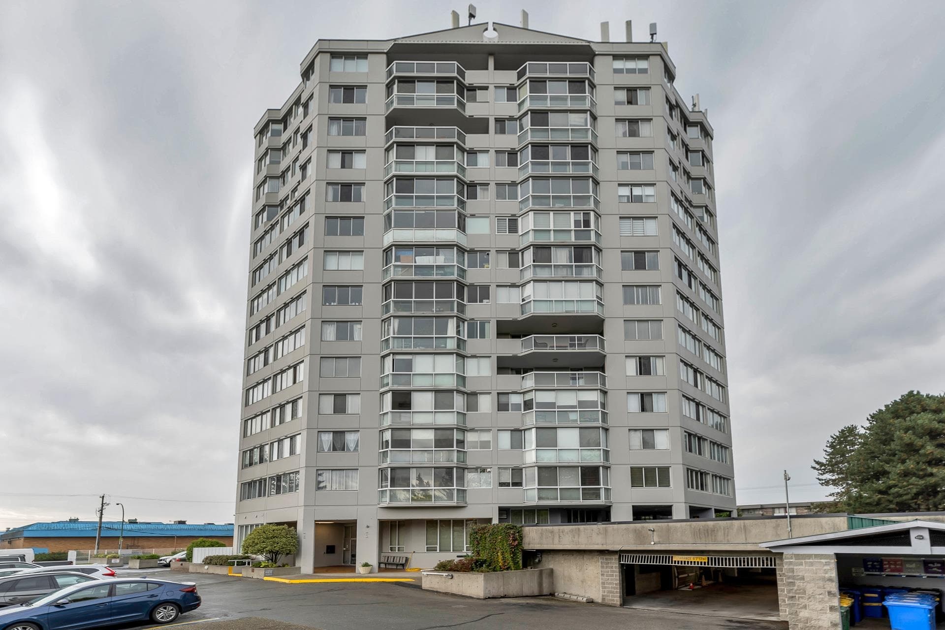 1408 - 11881 88 Avenue, Delta — sold