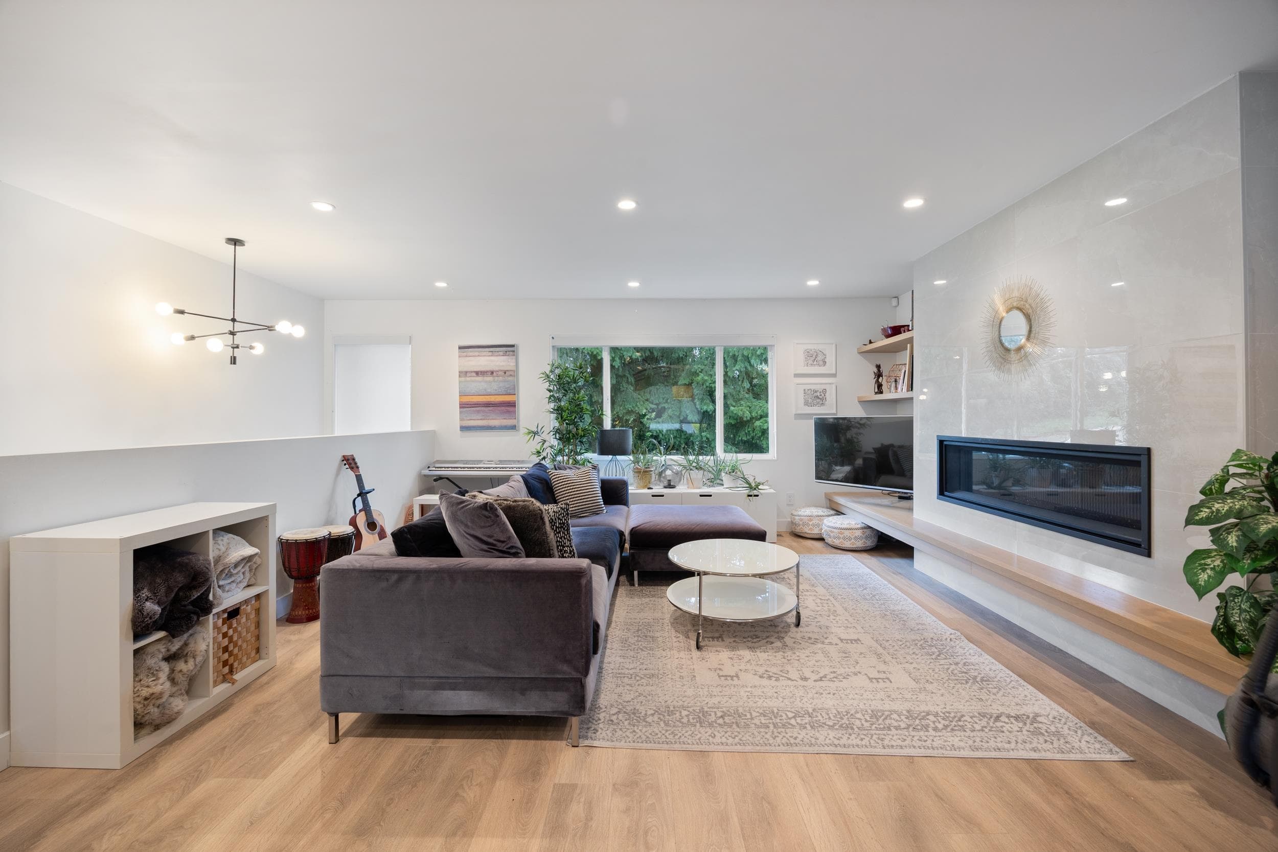 4931 Woodsworth Street, Burnaby, V5G 1S3 — photo 5