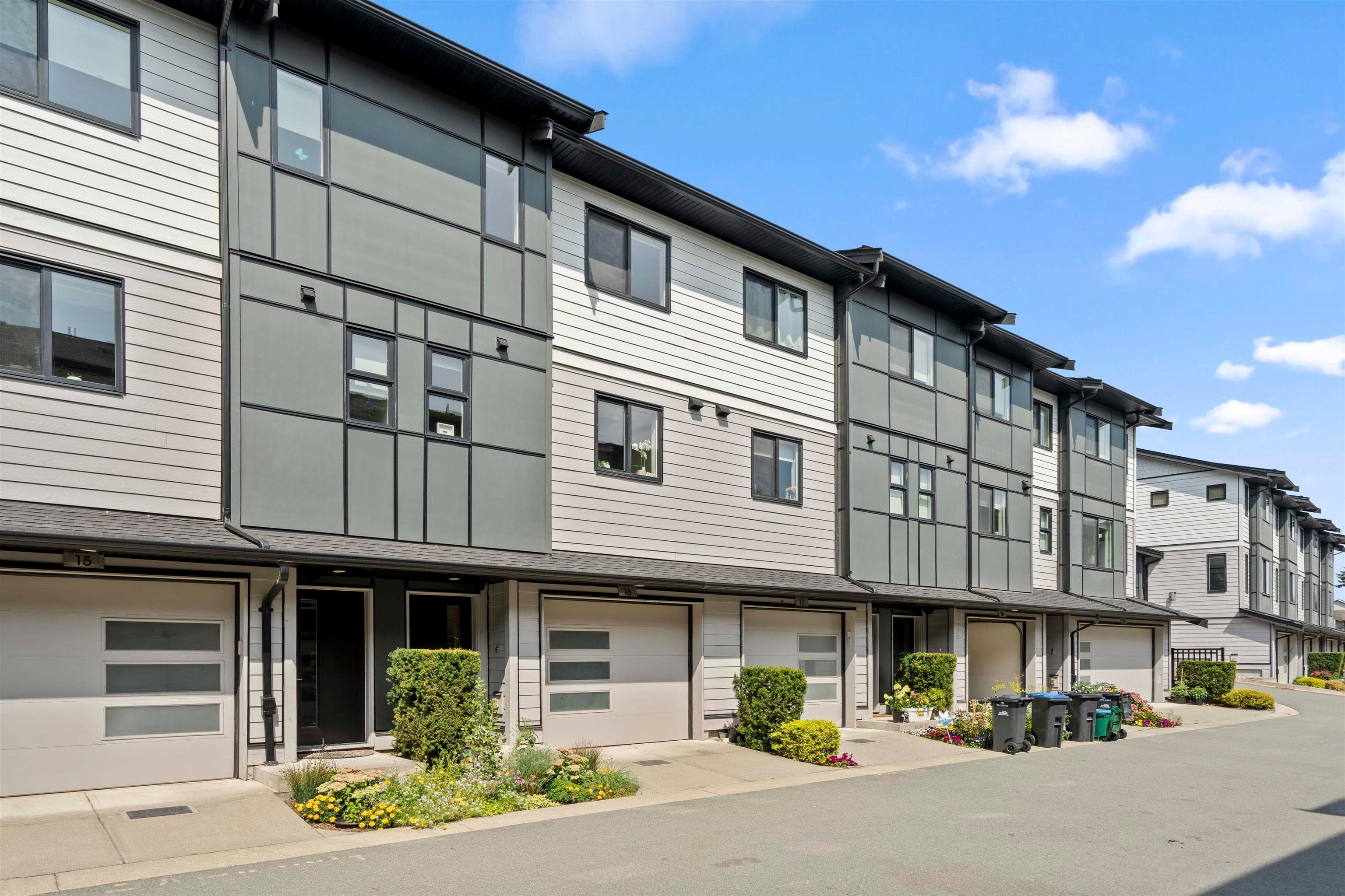 16 - 34825 Delair Road, Abbotsford, V2S 2E1 — photo 2