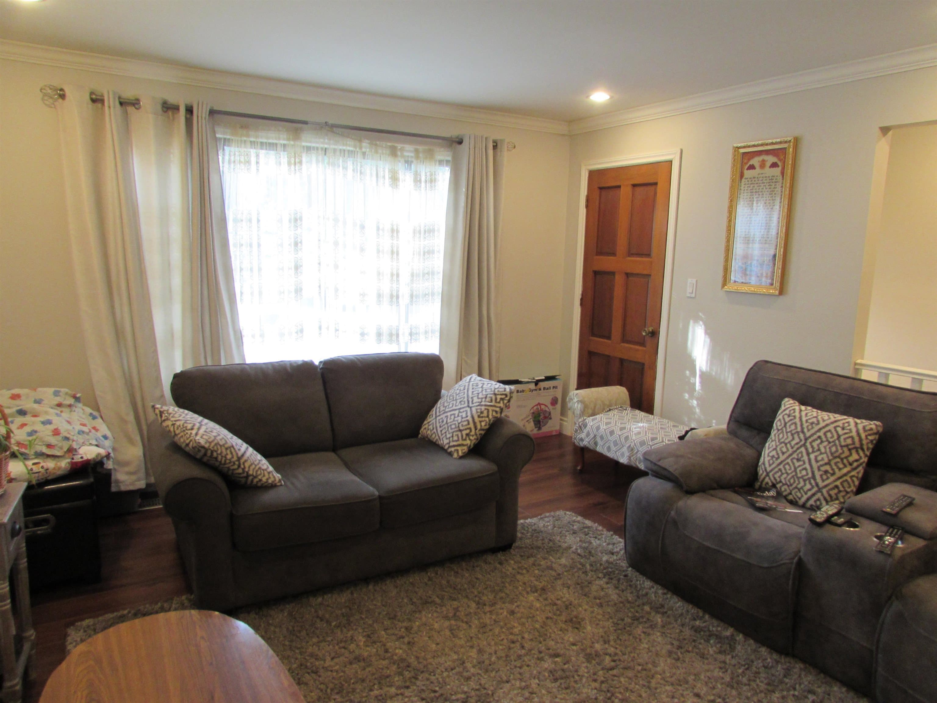 2224 Lumar Place, Abbotsford, V2S 4R9 — photo 3