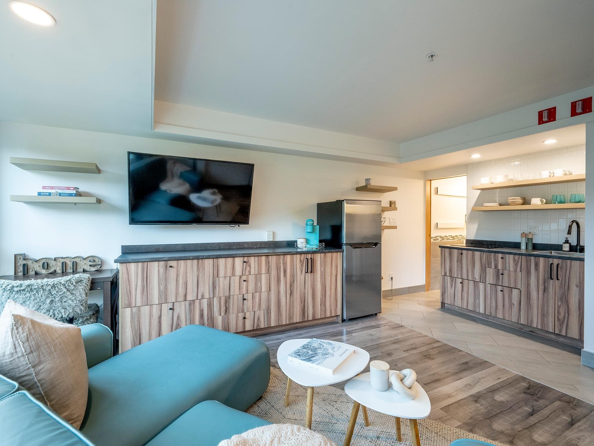 312 - 4557 Blackcomb Way, Whistler, V8E 0Y2 — photo 4