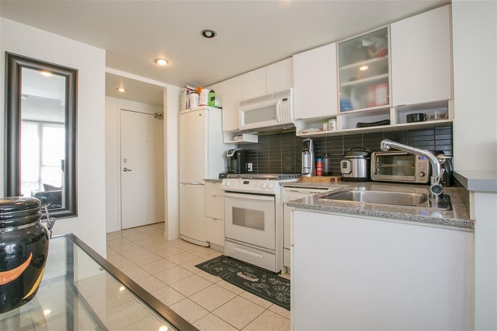 1201 - 928 Beatty Street, Vancouver, V6Z 3G6 — photo 3