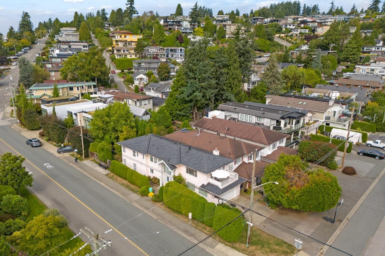 907 Maple Street, White Rock, V4B 4M4 — photo 3