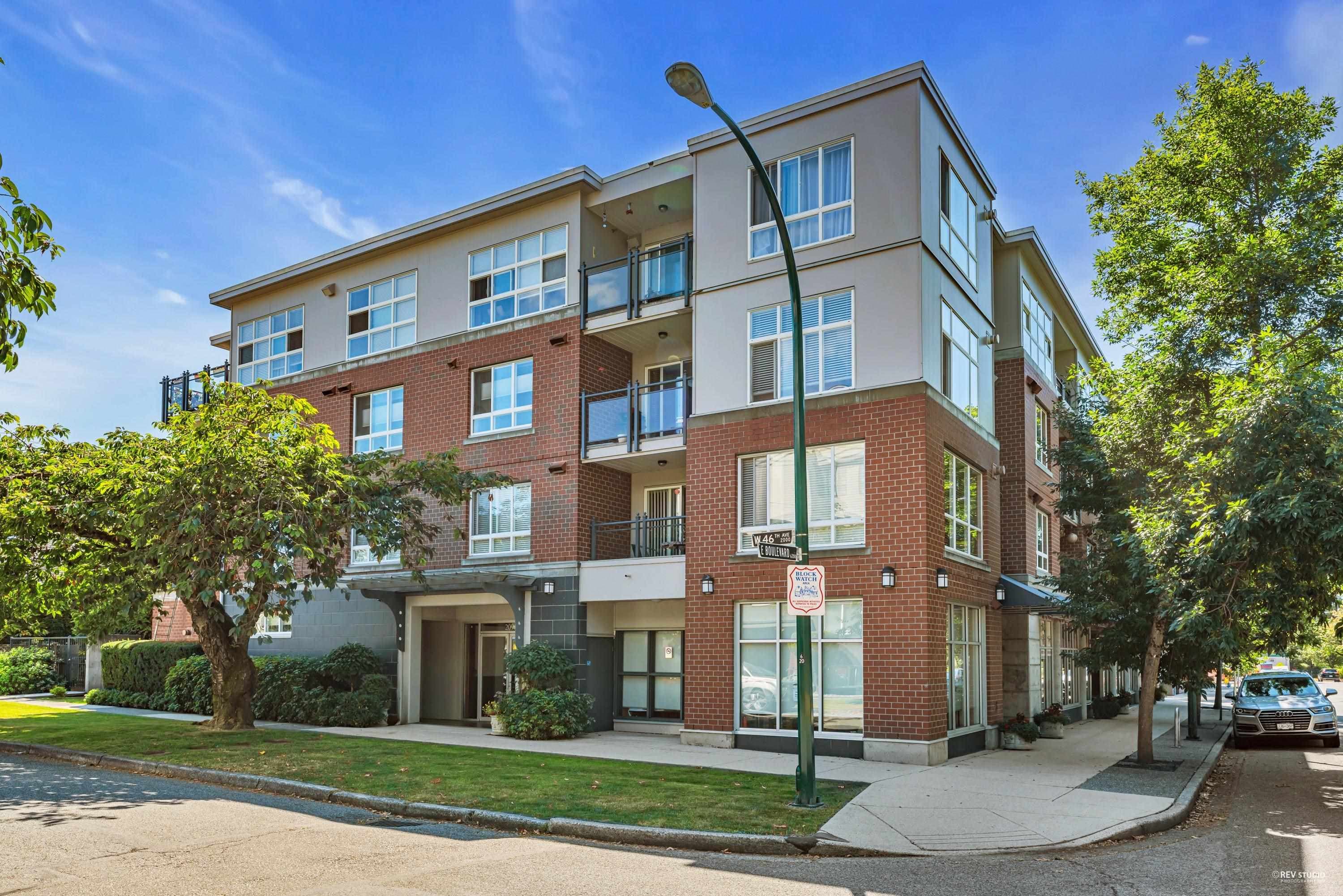 301 - 2096 W 46th Avenue, Vancouver