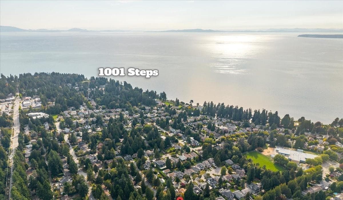 LT.B - 12686 20 Avenue, Surrey, V4A 1Y6 — photo 2