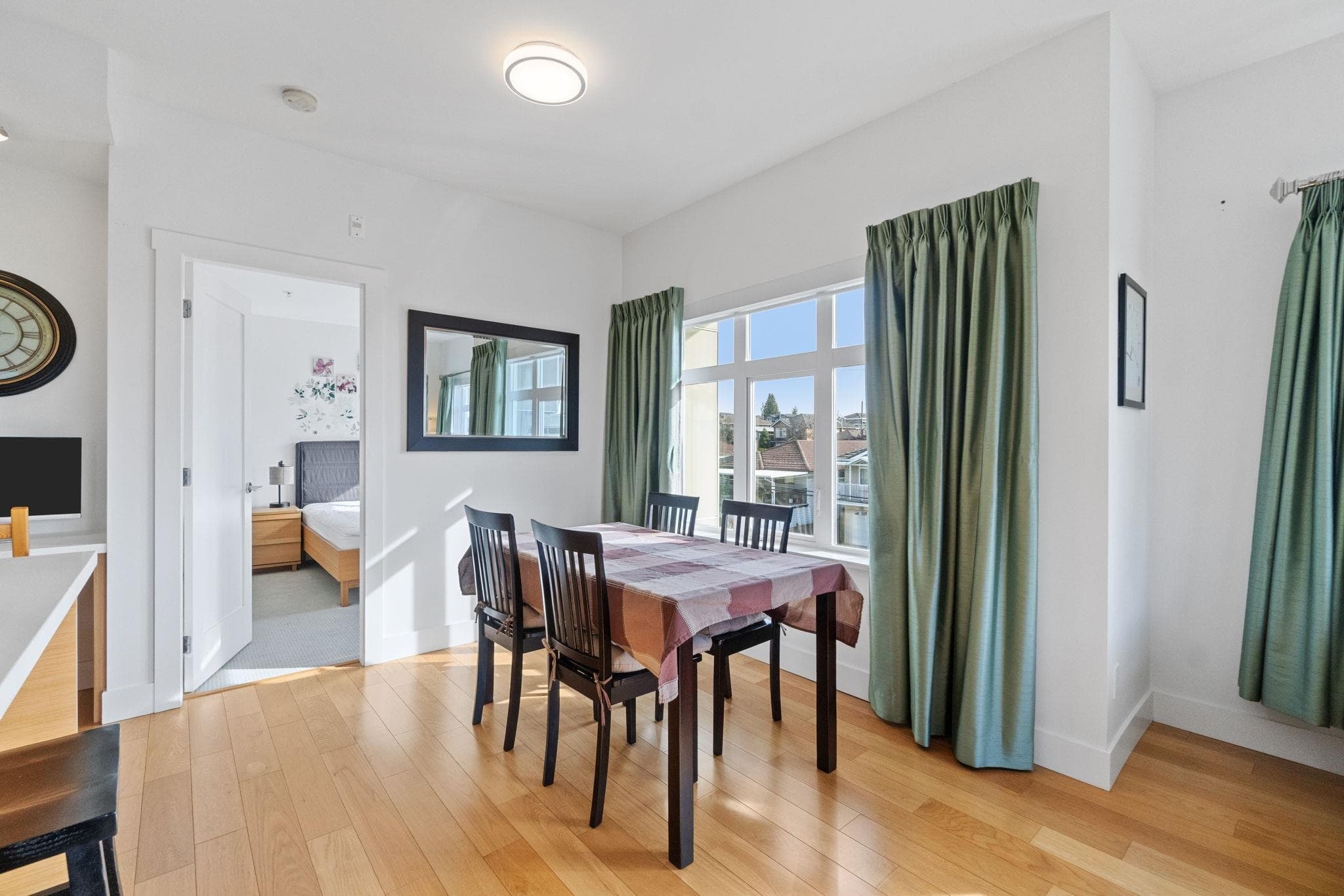 307 - 4710 Hastings Street, Burnaby, V5C 2K7 — photo 5