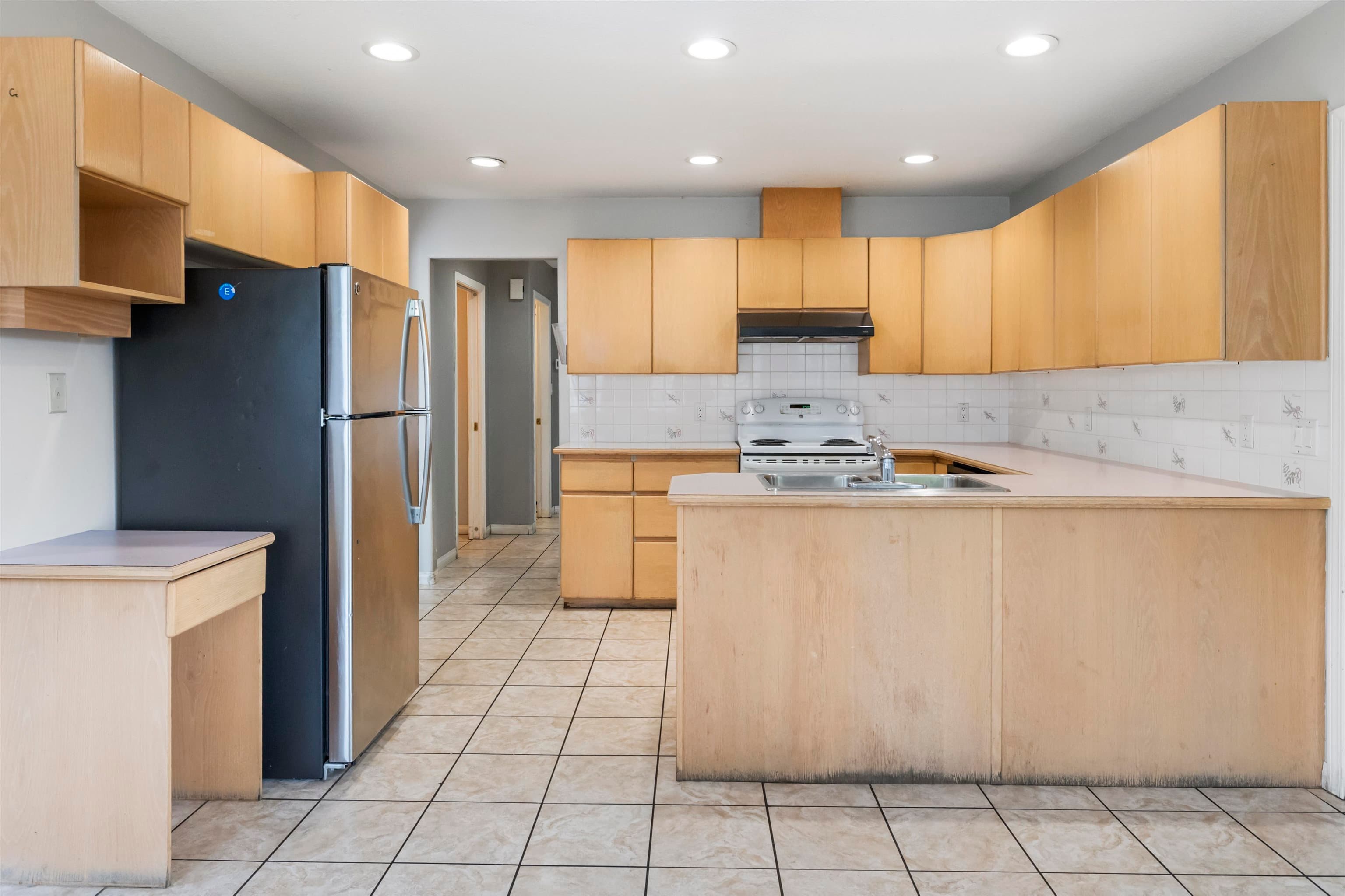 6315 Holly Park Drive, Delta, V4K 4T3 — photo 4