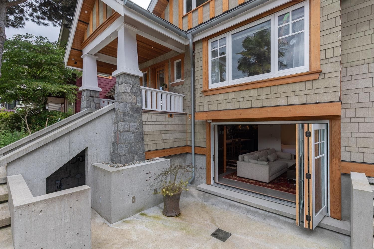 2988 Point Grey Road, Vancouver, V6K 1B1 — photo 2