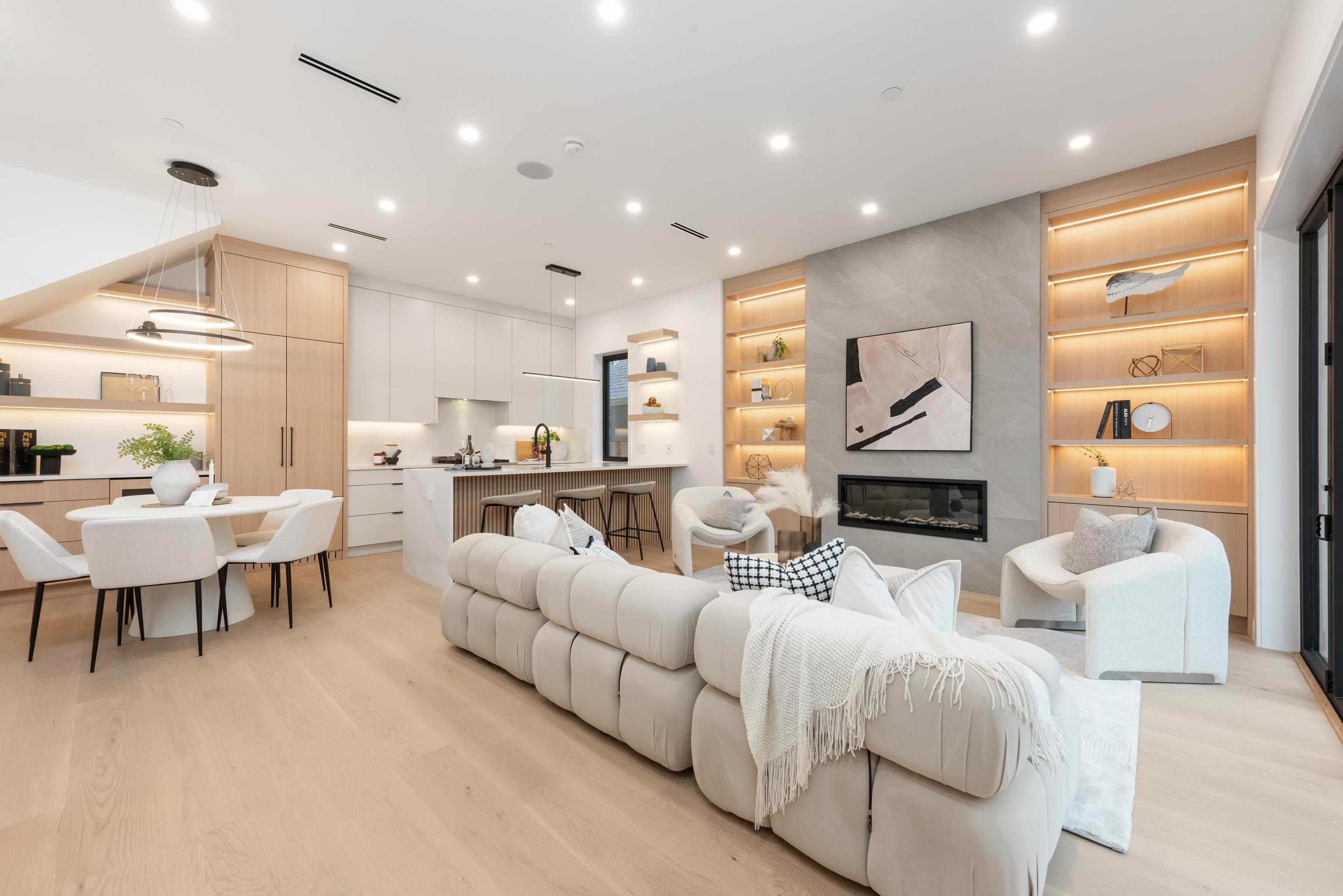 1 - 312 E 37th Avenue, Vancouver