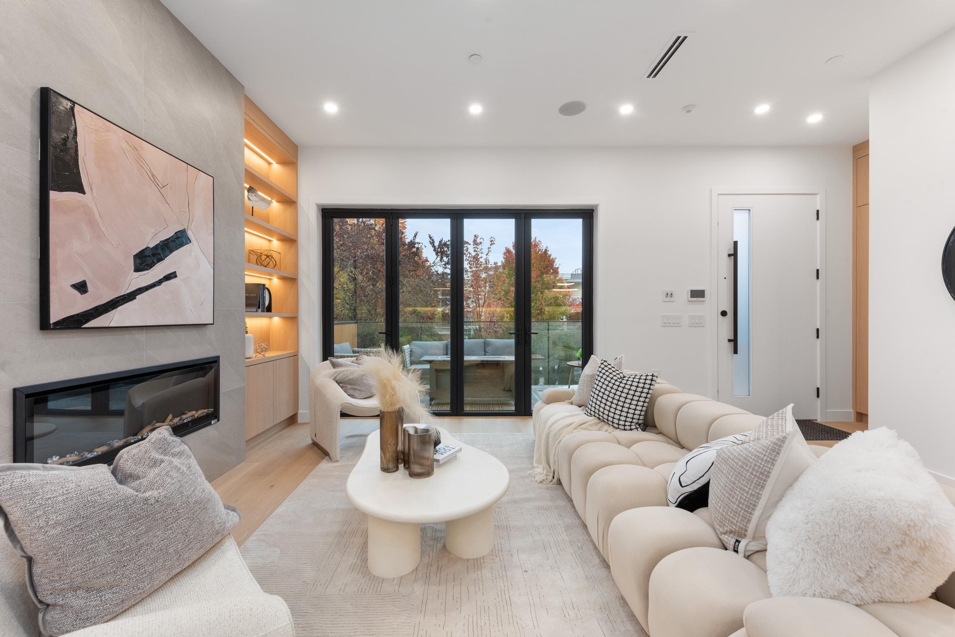 1 - 312 E 37th Avenue, Vancouver, V5W 1E7 — photo 4