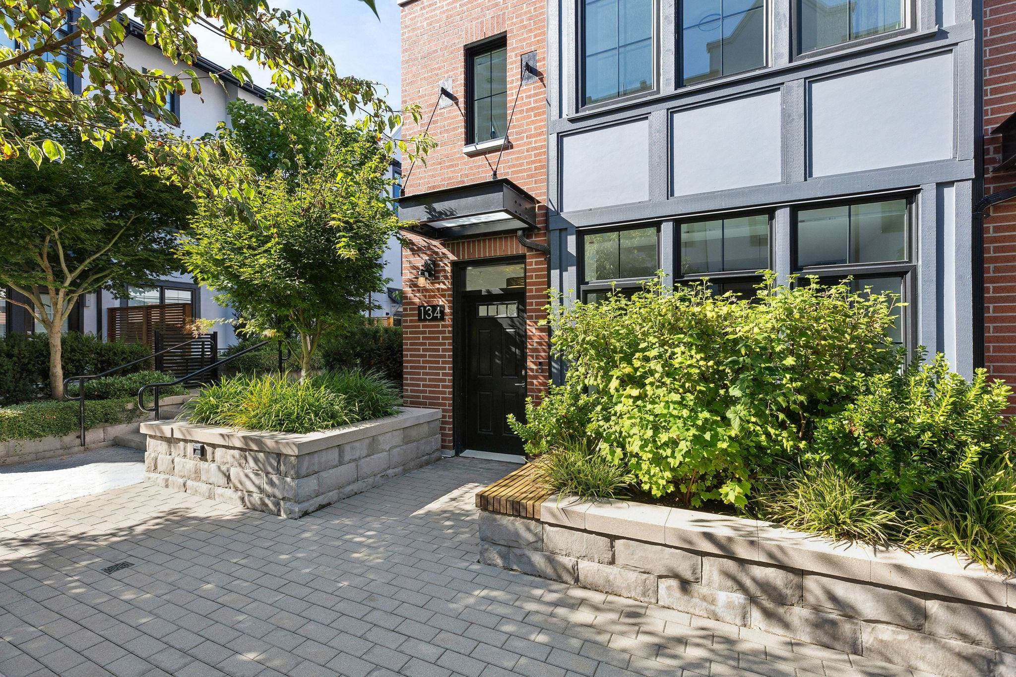 134 - 2070 Curling Road, North Vancouver, V7P 0C9 — photo 4