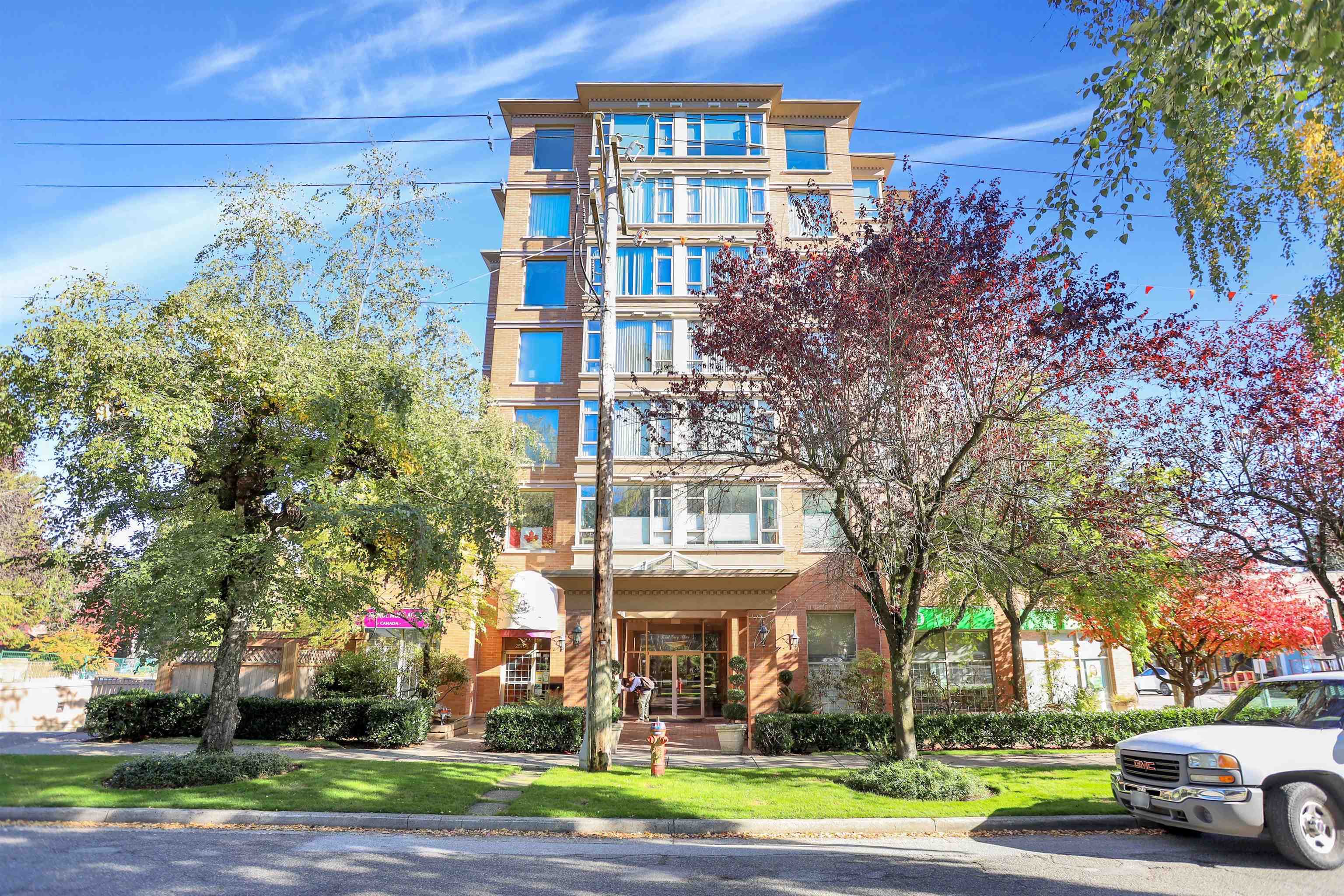 403 - 2580 Tolmie Street, Vancouver