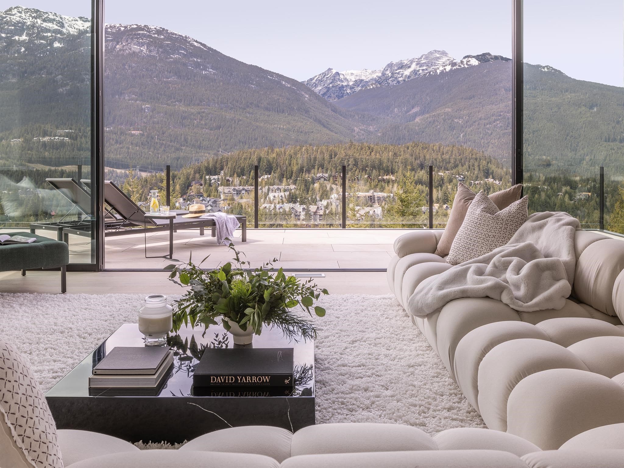 3824 Sunridge Drive, Whistler, V8E 0W1 — photo 2