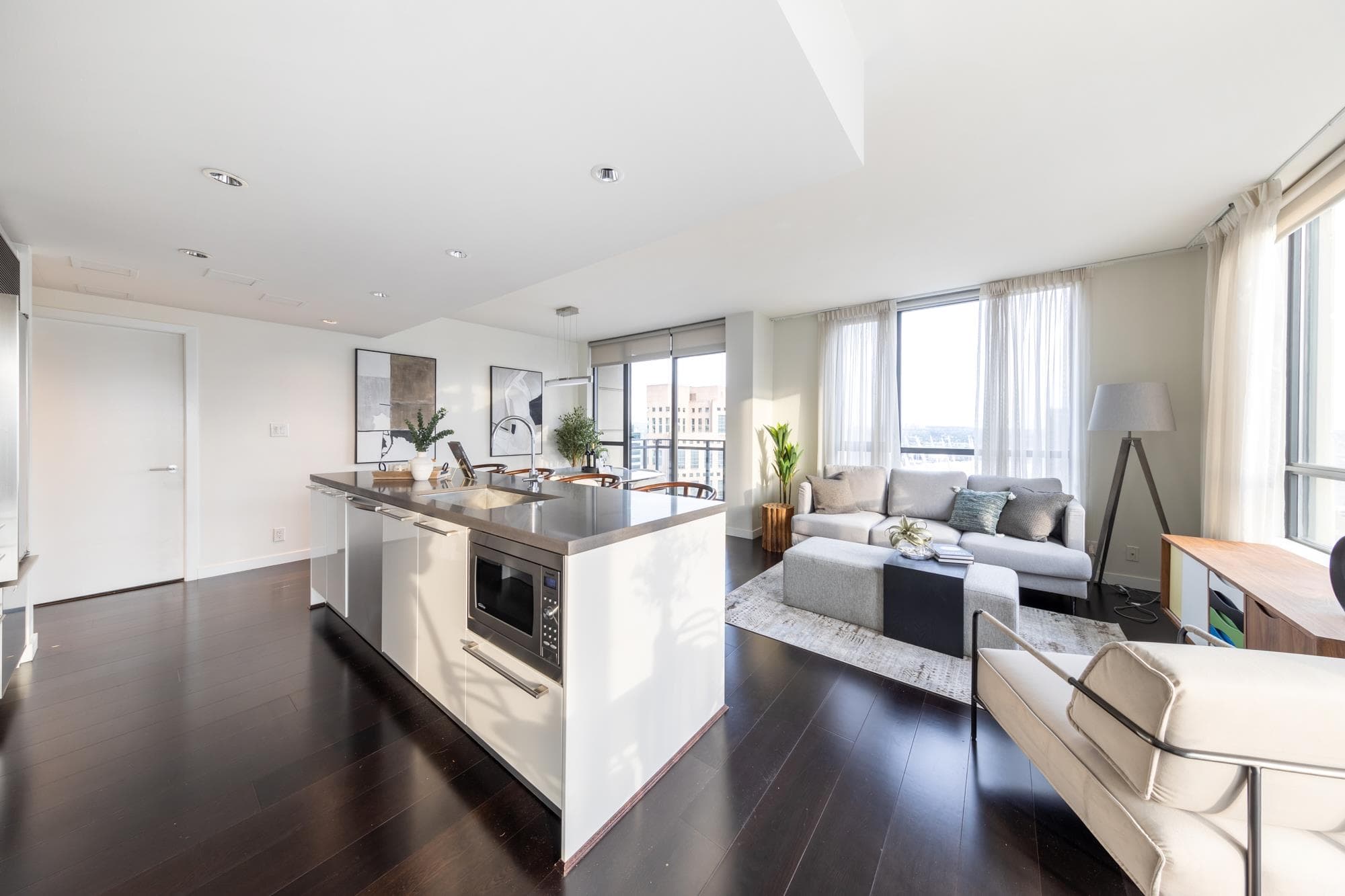 2601 - 788 Richards Street, Vancouver, V6B 0C7 — photo 2