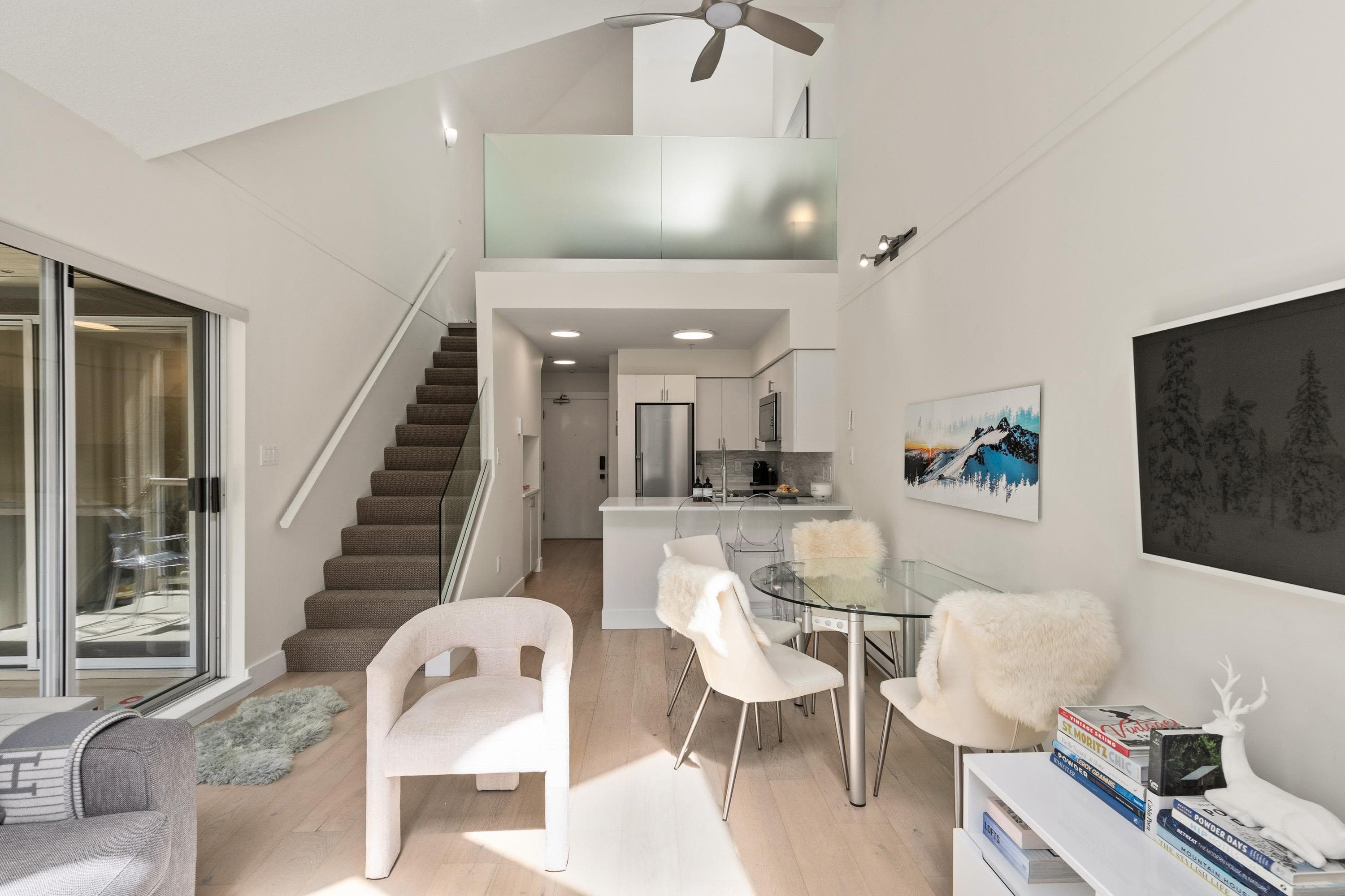 306 - 4749 Spearhead Drive, Whistler, V8E 1E9 — photo 3