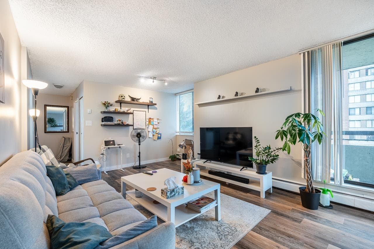 702 - 3755 Bartlett Court, Burnaby, V3J 7G7 — photo 3