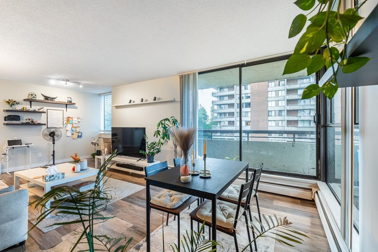 702 - 3755 Bartlett Court, Burnaby, V3J 7G7 — photo 4