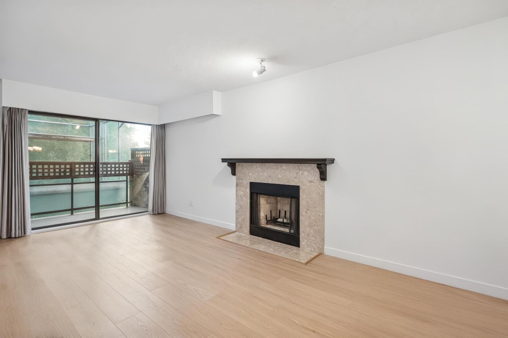 408 - 2320 W 40th Avenue, Vancouver, V6M 4H6 — photo 3