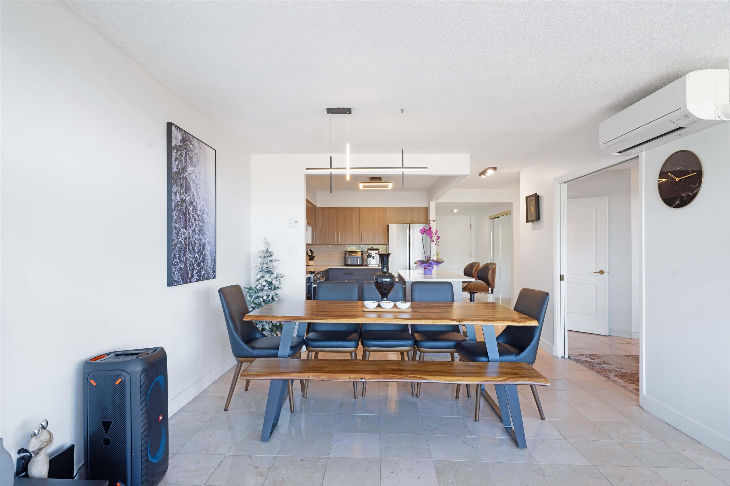 803 - 1327 E Keith Road, North Vancouver, V7J 3T5 — photo 2