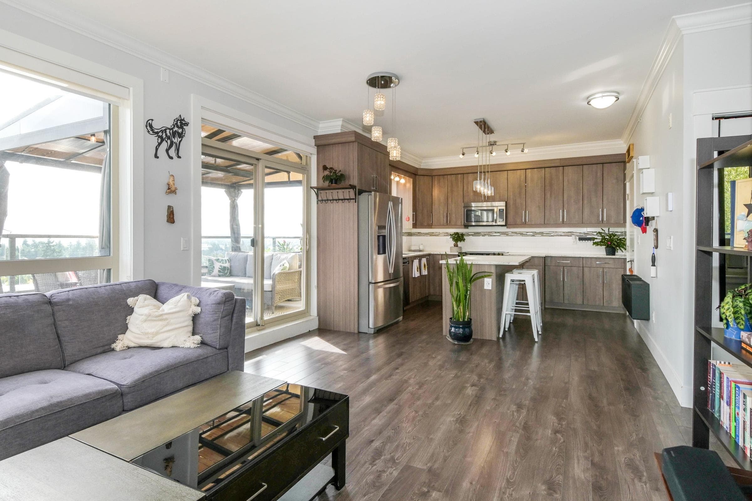 503 - 19228 64 Avenue, Surrey