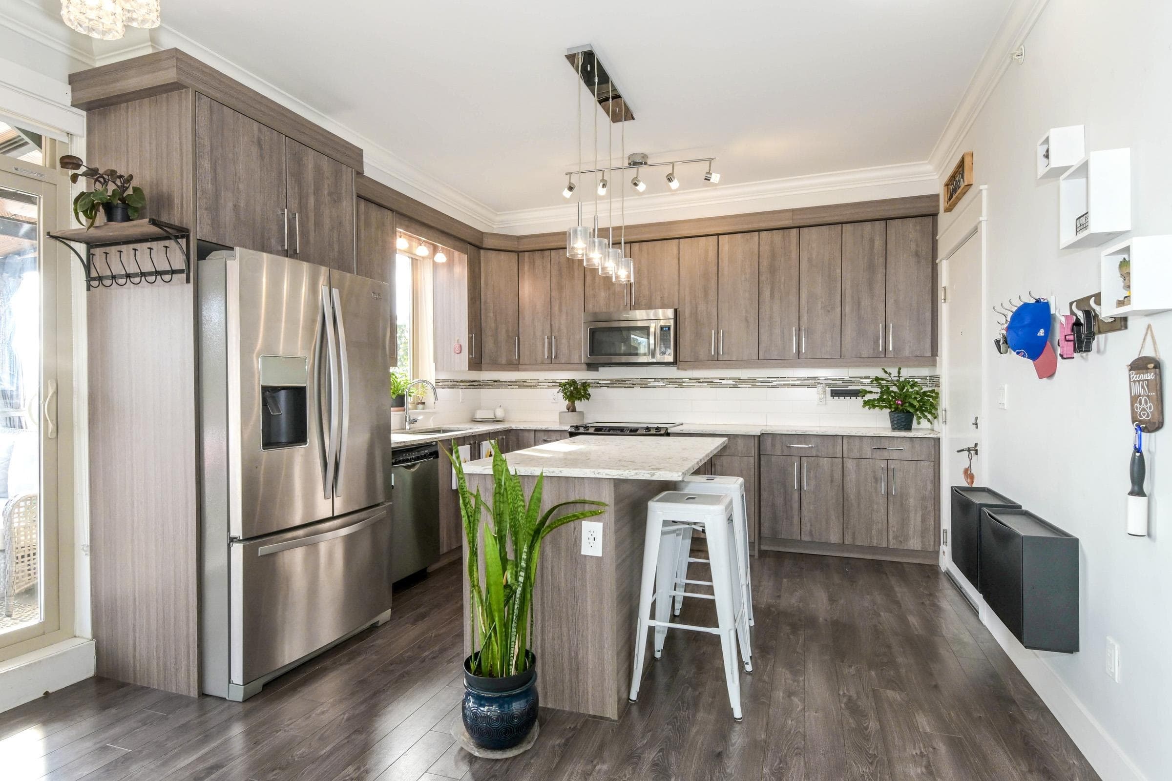 503 - 19228 64 Avenue, Surrey, V3S 7C9 — photo 5