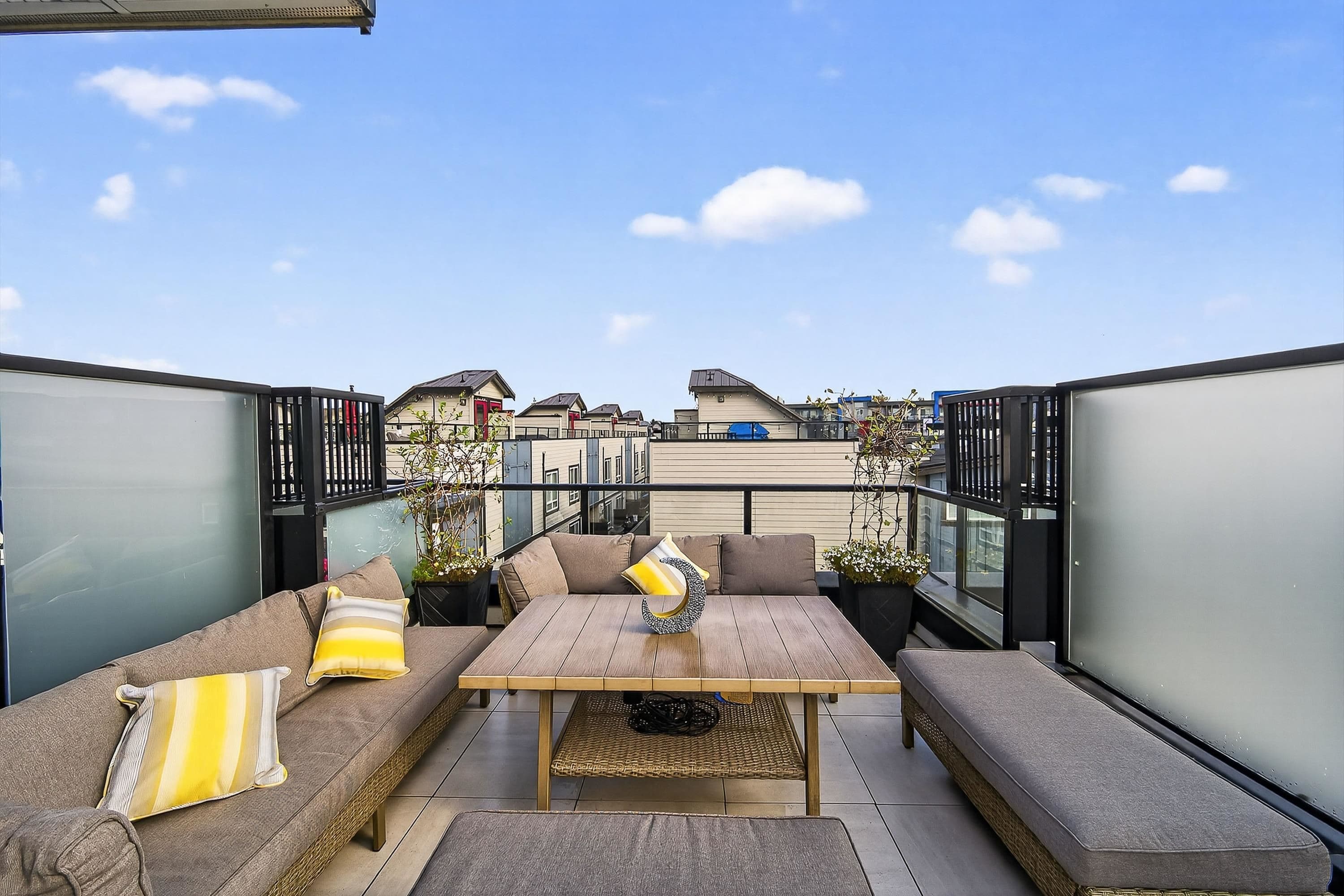 16 - 5476 Brydon Crescent, Langley, V3A 0N7 — photo 2