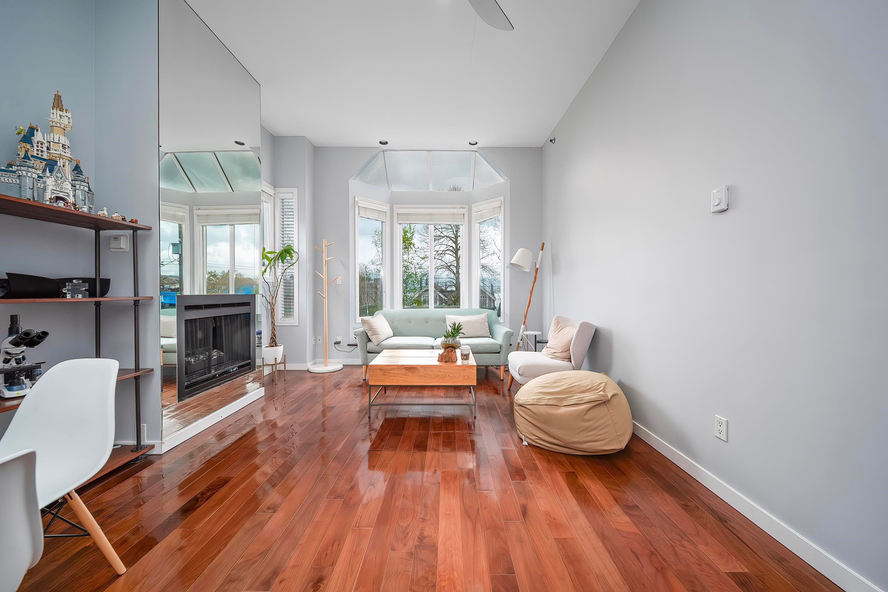 3458 Point Grey Road, Vancouver, V6R 1A5 — photo 5
