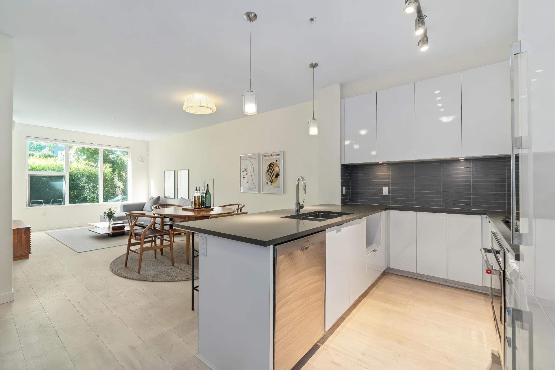106 - 9388 Tomicki Avenue, Richmond