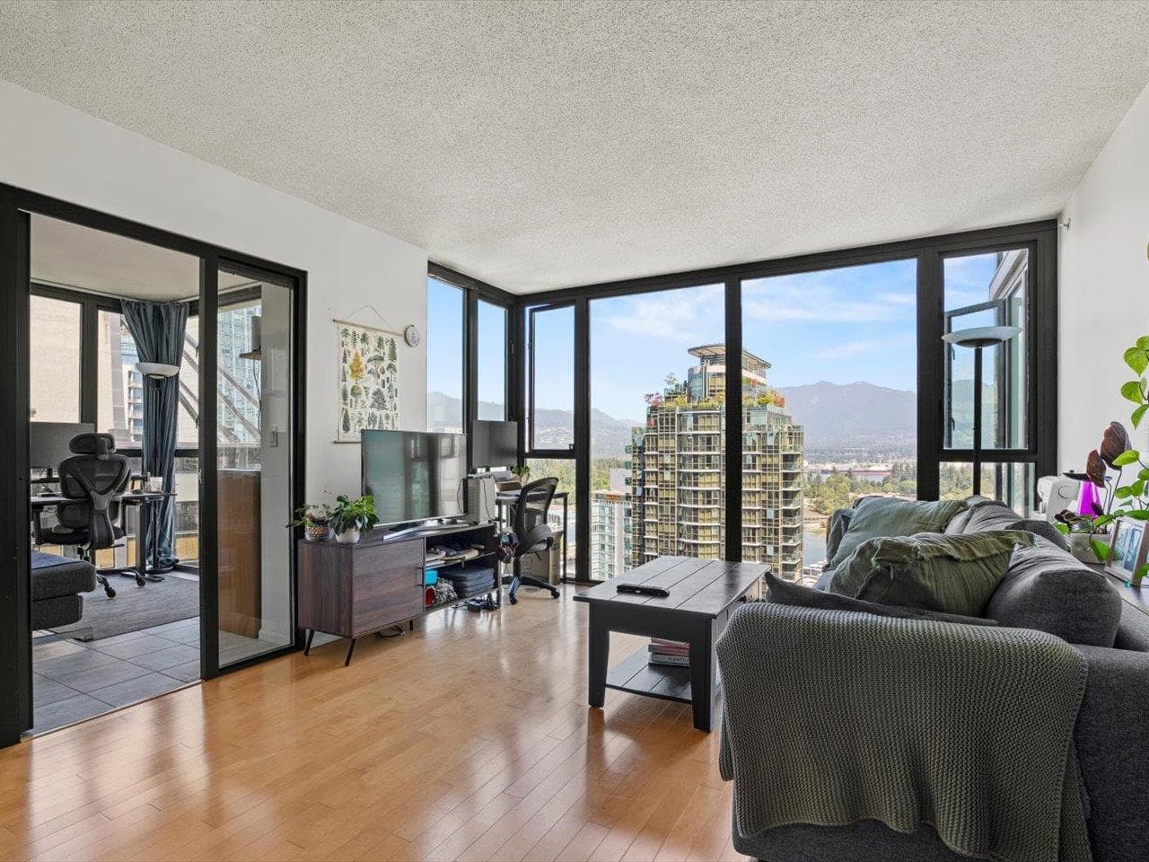 2305 - 1331 W Georgia Street, Vancouver, V6E 4P1 — photo 3