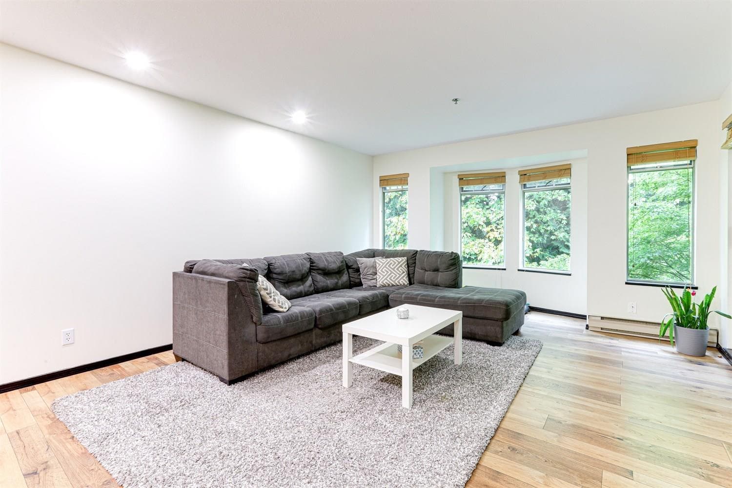 505 - 6737 Station Hill Court, Burnaby, V3N 4V2 — photo 2